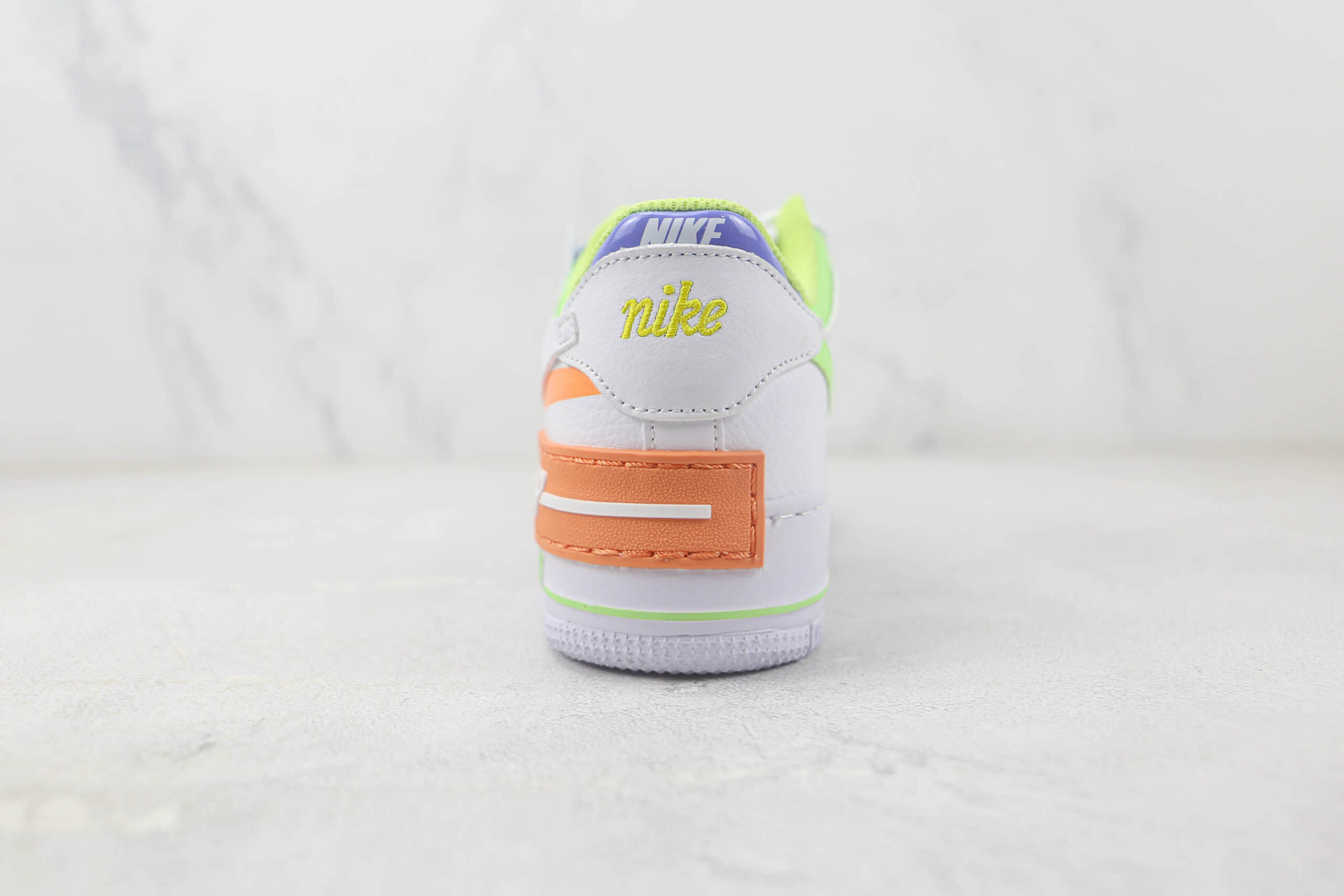 耐克Nike Air Force 1 Shadow Multi-Color纯原版本低帮空军一号白绿橙鸳鸯配色板鞋 耐克空军一号校园板鞋 货号：DX3718-100