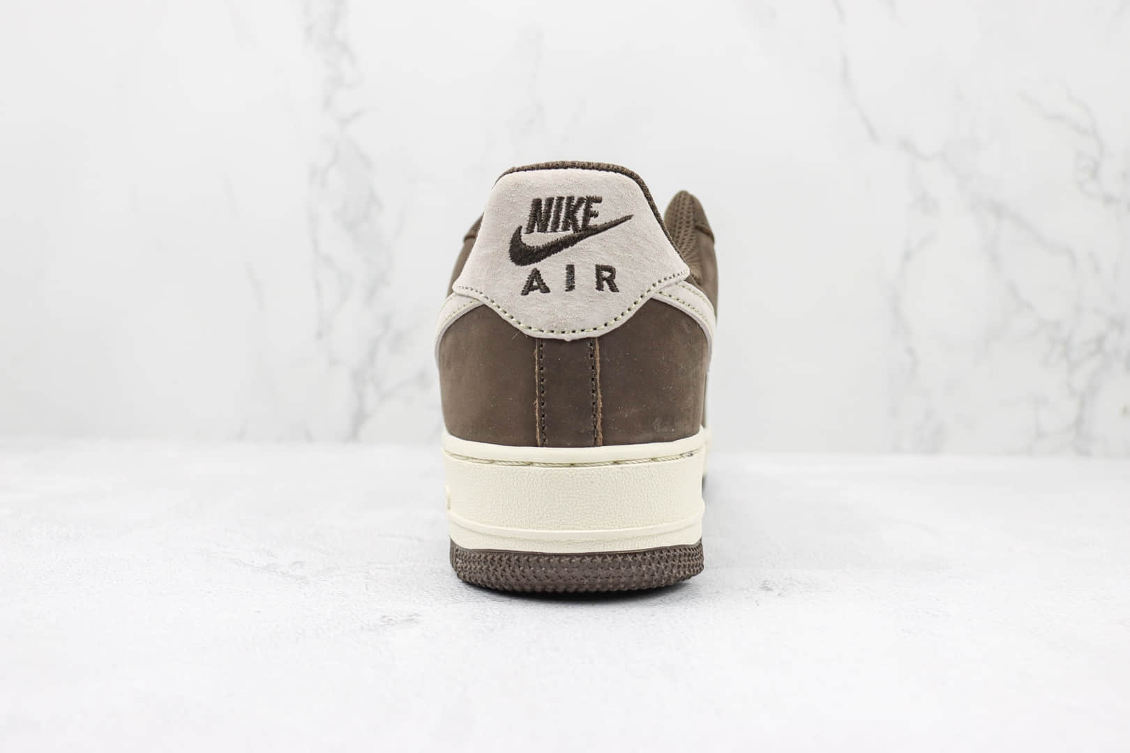 耐克Nike Air Force 1 Low 07纯原版本低帮空军一号白棕色板鞋 莆田耐克空军一号校园板鞋 货号：NT9988-818