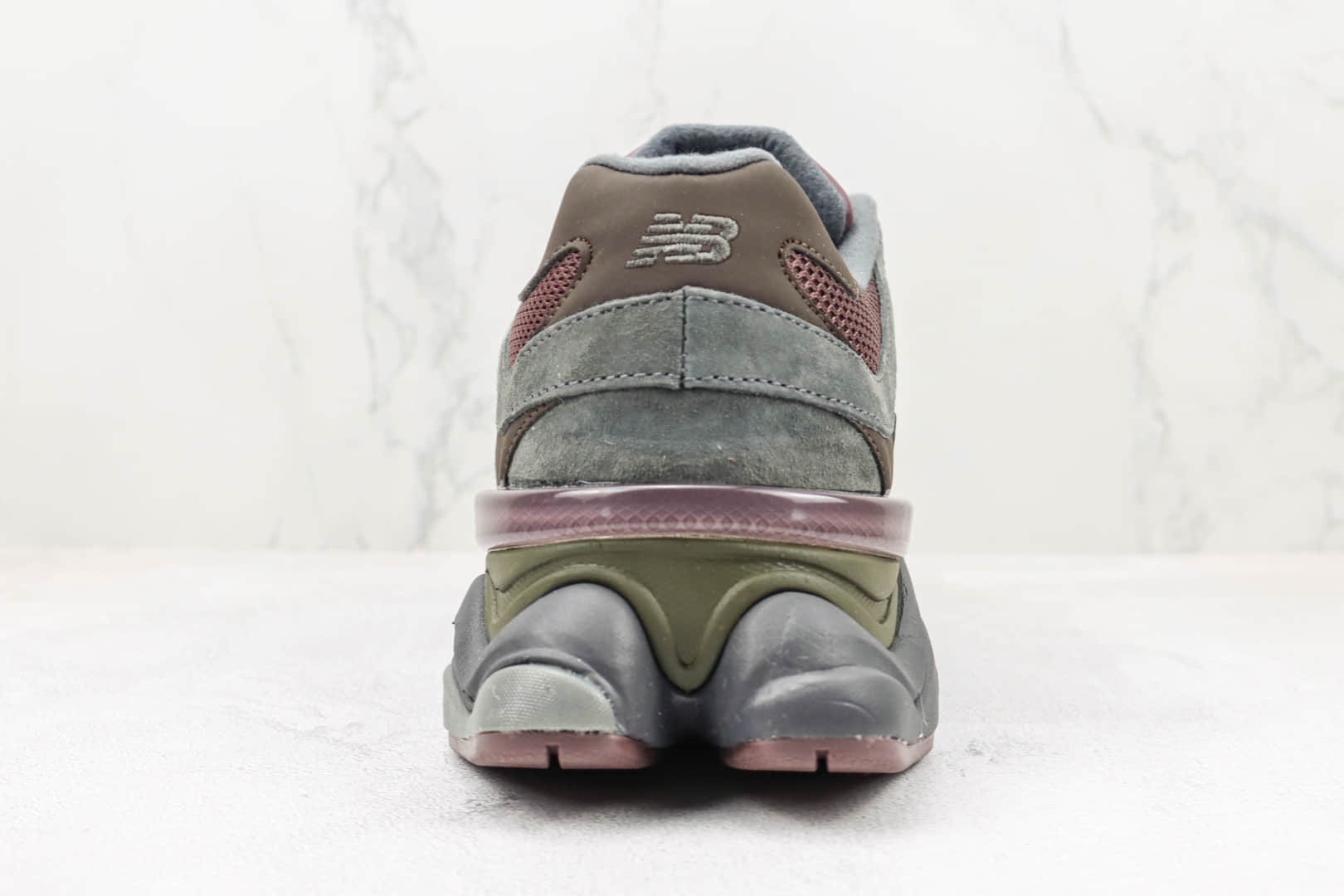 新百伦New Balance NB9060 x Joe Freshgoods联名款纯原版本NB9060灰酒红色复古慢跑鞋 莆田天花板NB9060老爹鞋 货号：U9060BCG