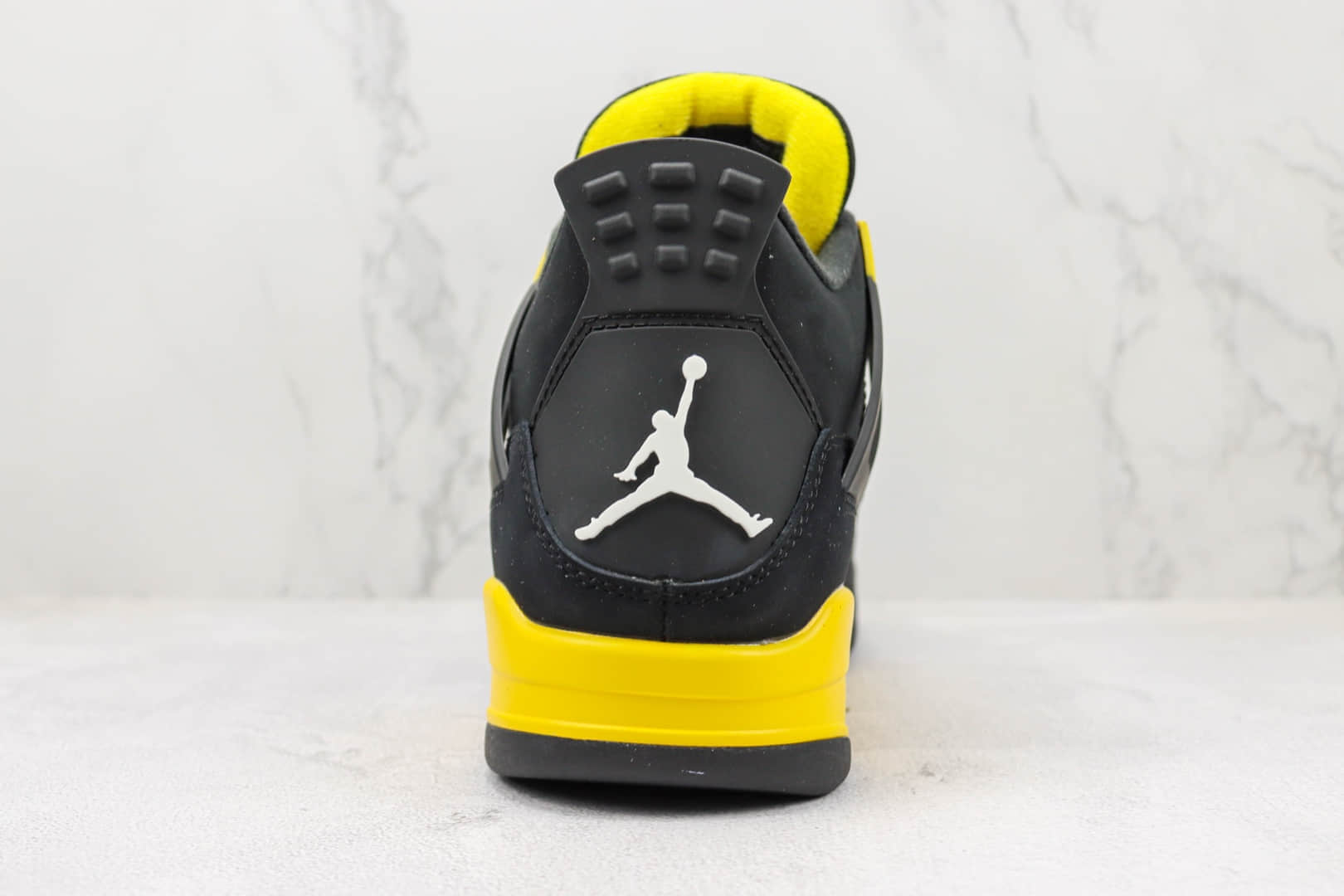 乔丹Air Jordan 4 Retro Thunder纯原版本黑黄色AJ4篮球鞋 天花板AJ系列篮球鞋 货号：DH6927-017