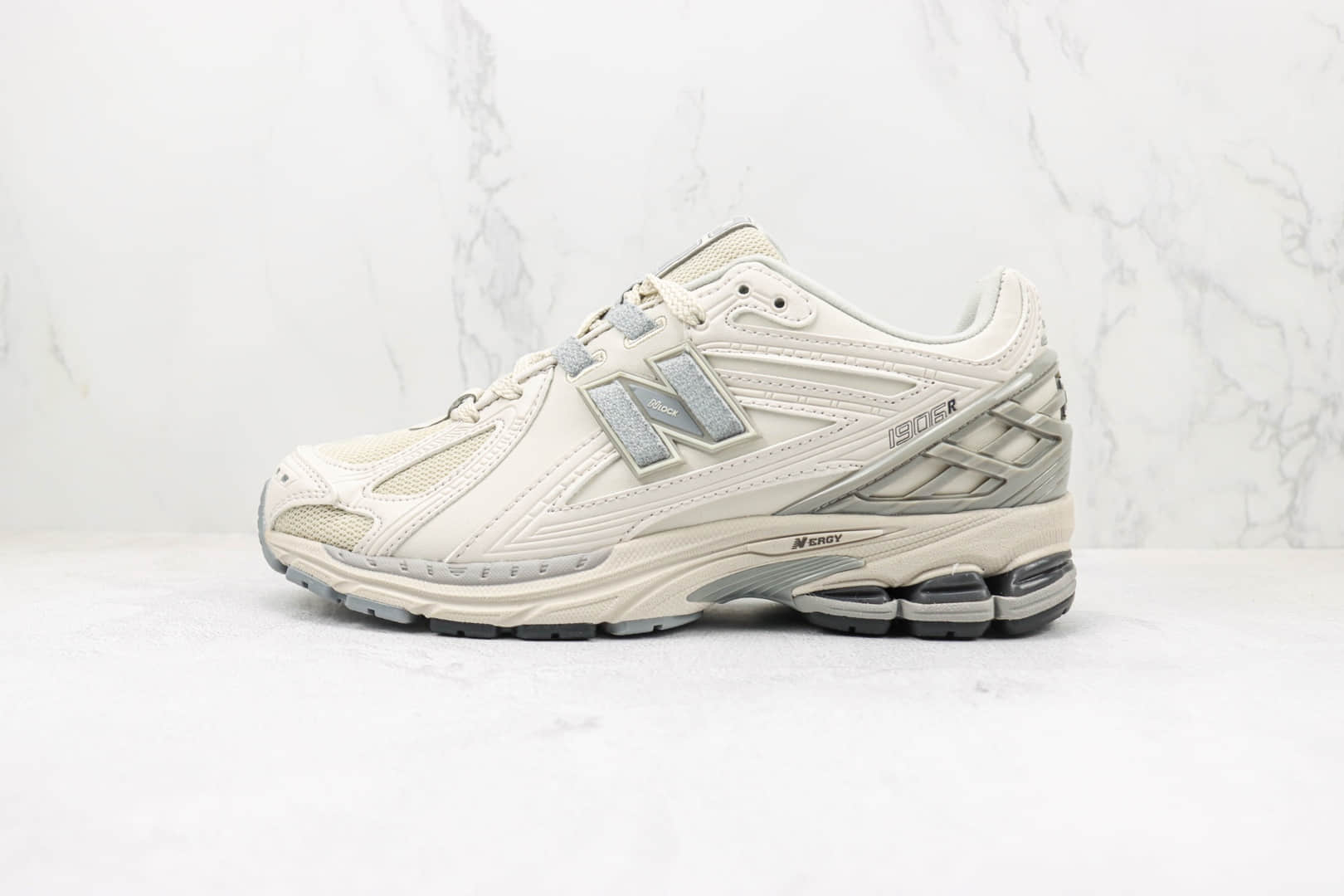 新百伦New Balance 1906纯原版本NB1906复古慢跑鞋 莆田NB系列慢跑鞋 货号：M1906RD