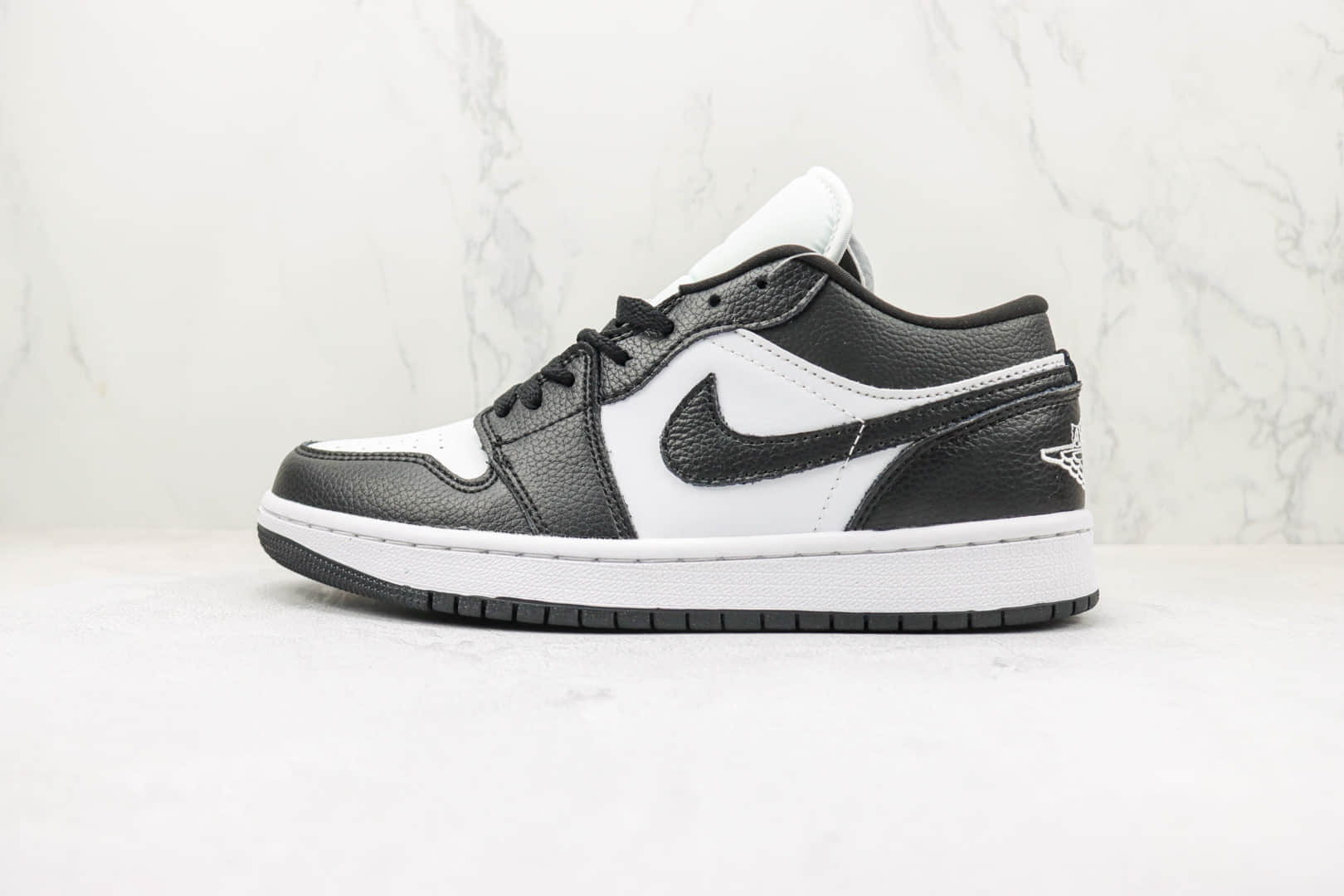 乔丹Air Jordan 1 Low Panda纯原版本低帮AJ1熊猫黑白色板鞋 莆田AJ1系列 货号：DC0774-101