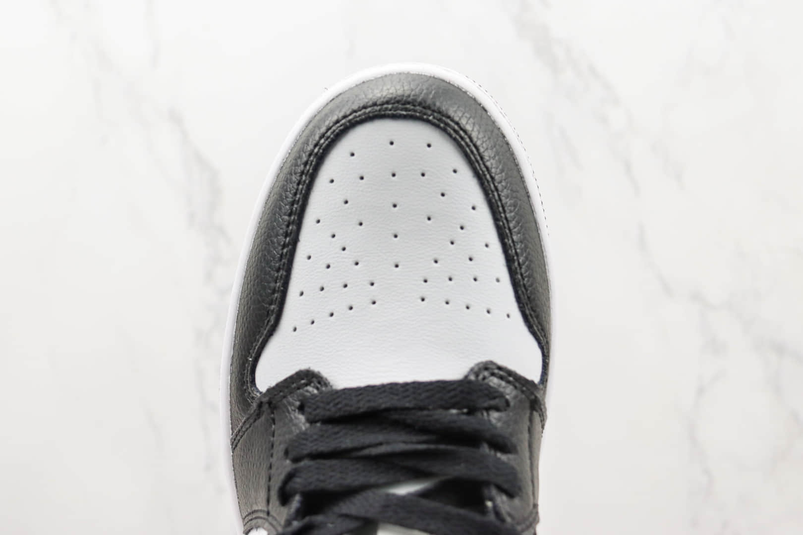 乔丹Air Jordan 1 Low Panda纯原版本低帮AJ1熊猫黑白色板鞋 莆田AJ1系列 货号：DC0774-101