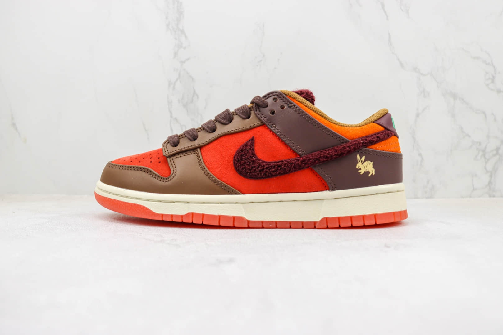 耐克Nike Dunk Low Year of the Rabbit纯原版本低帮DUNK兔年成都限定棕橙色板鞋 莆田天花板DUNK系列 货号：FD4203-661