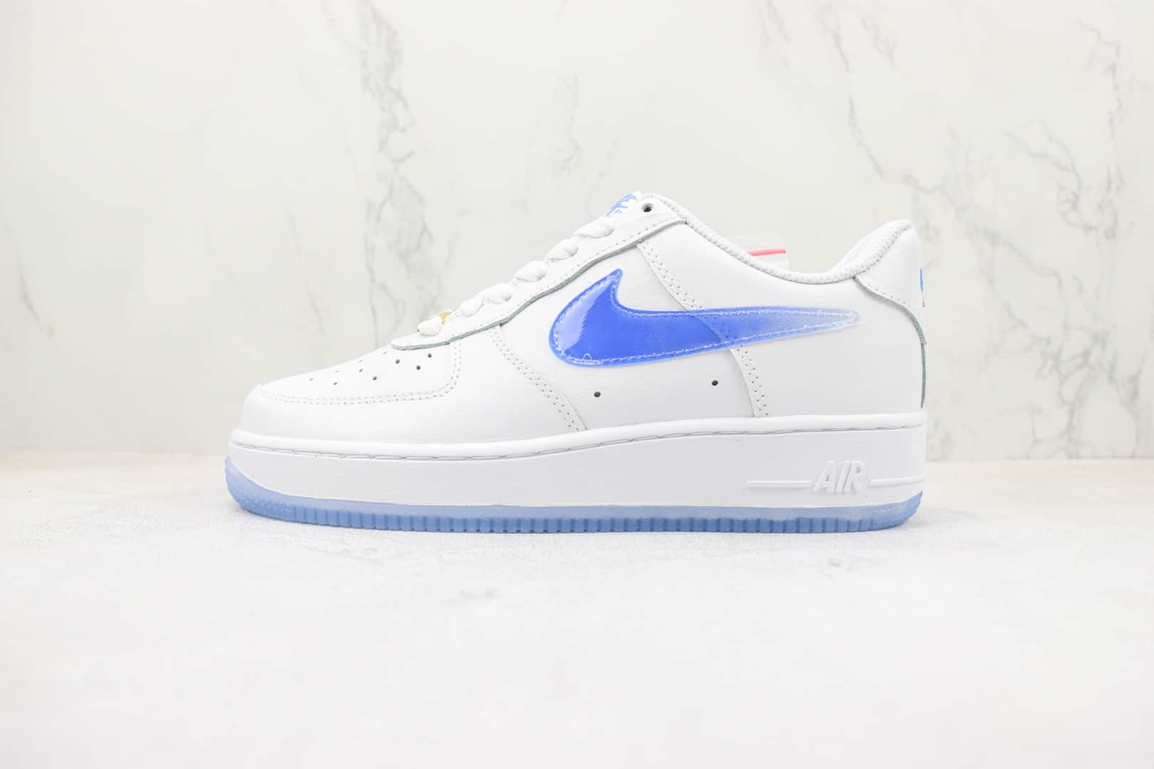 耐克Nike Air Force 1 '07 Low纯原版本低帮空军一号白蓝色渐变勾果冻生胶底配色板鞋 复刻耐克空军一号系列 货号：CO3363-361