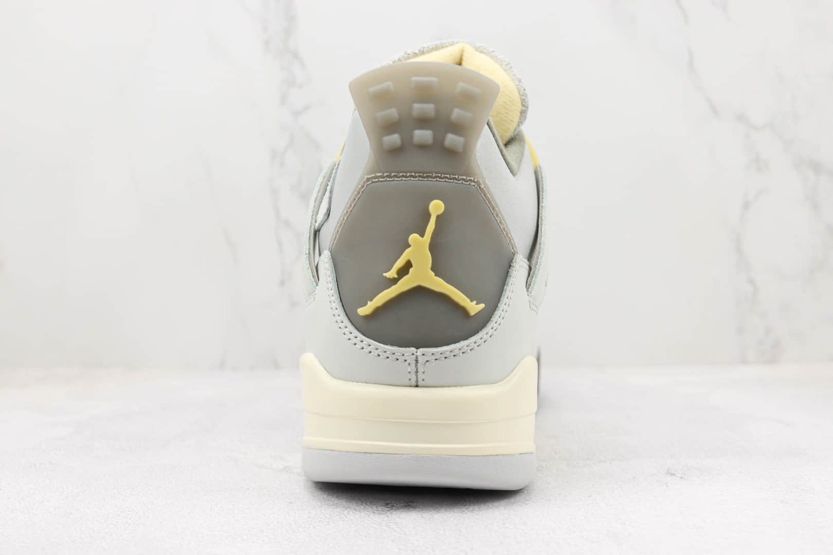 乔丹Air Jordan AJ4 SE Craft纯原版本AJ4兔年限定灰兔子篮球鞋 莆田天花板AJ4球鞋 货号：DV3742-021