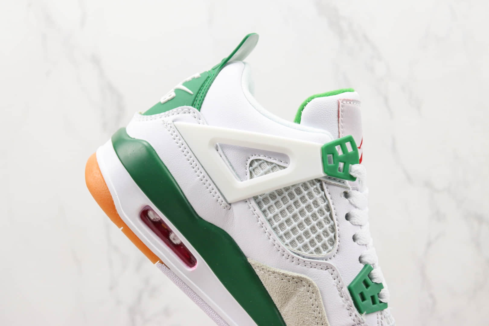 乔丹Air Jordan 4 Retro Pine Green x Nike SB纯原版本AJ4白绿色篮球鞋 莆田天花板AJ系列 货号：DR5415-103