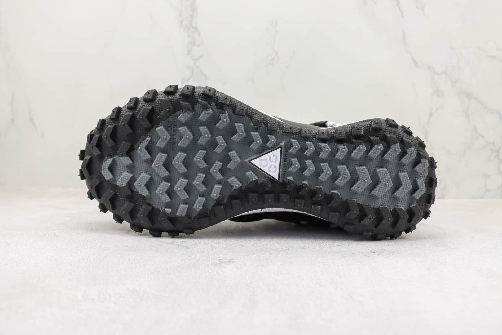 耐克Nike ACG MOUNTAIN FLY GTX SE纯原版本初代ACG黑白色登山鞋 耐克ACG系列户外鞋 货号：DD2861-005