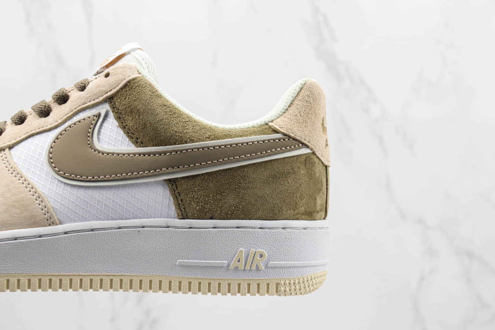 耐克Nike Air Force 1 '07 Low纯原版本空军一号AF1琥珀黄低帮板鞋 莆田天花板AF1系列 货号：CW2288-701