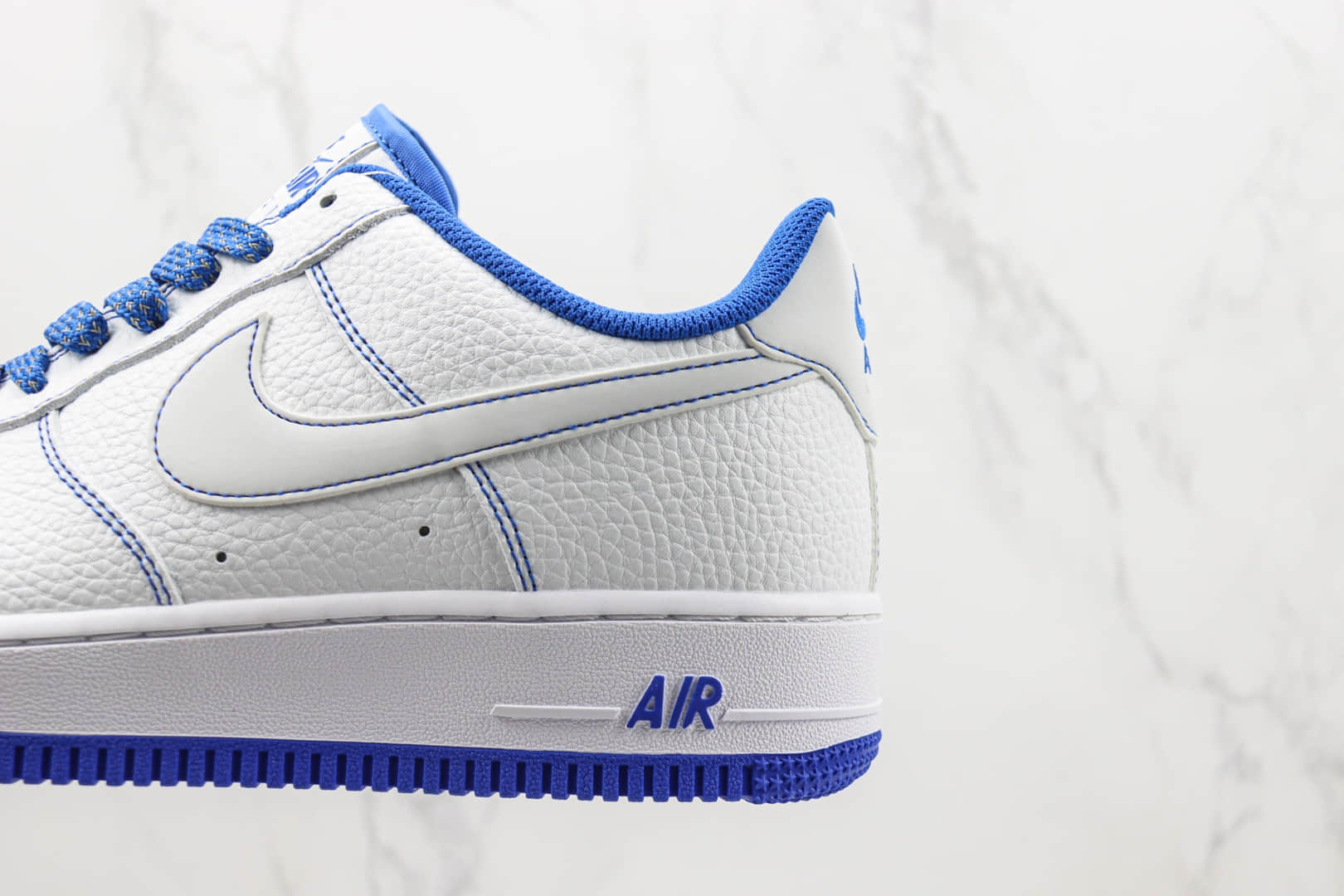 耐克Nike Air Force 1纯原版本空军一号白蓝缝线低帮板鞋 莆田耐克货源 货号：CN2896-102