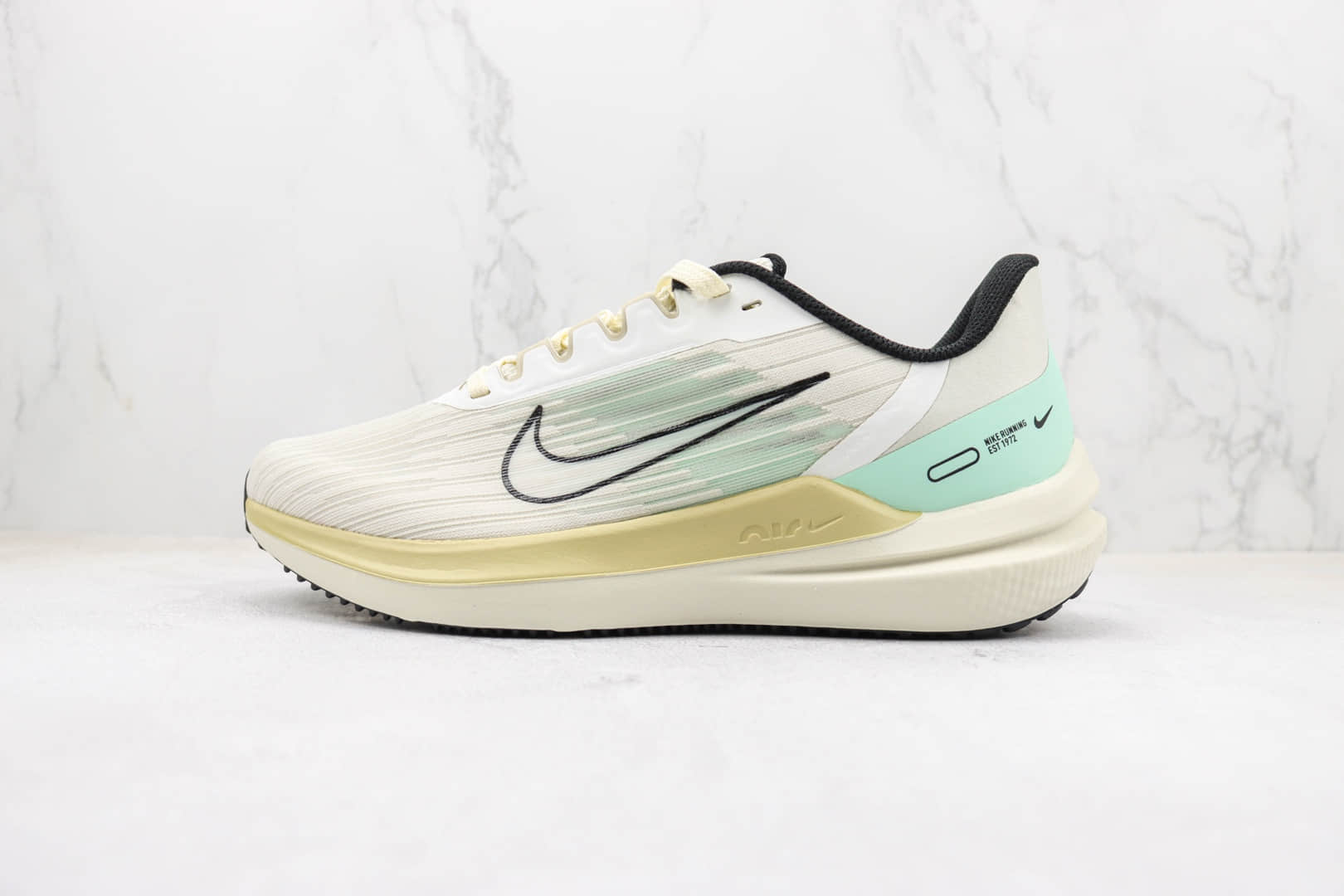 耐克Nike Air Zoom Winflo 9纯原版本登月9代白绿色慢跑鞋 莆田天花板登月跑鞋 货号：DV9121-011