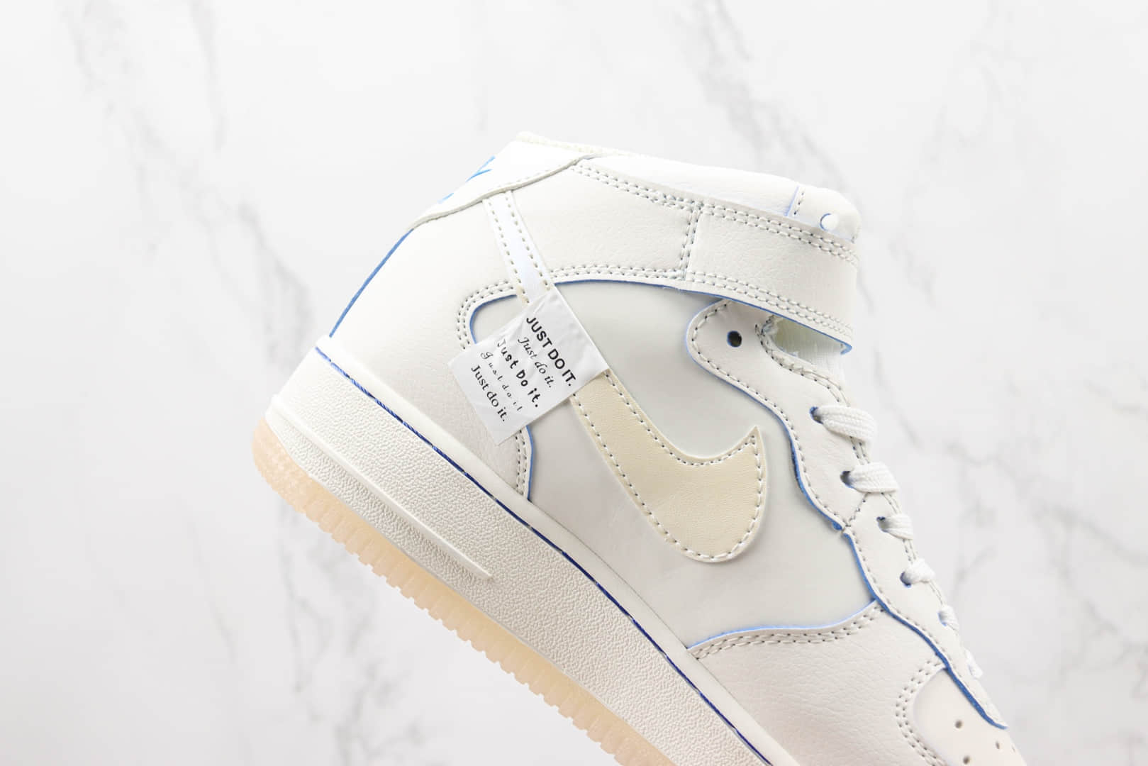 耐克Nike Air Force 1纯原版本中帮AF1白蓝色空军一号运动板鞋 莆田空军一号系列板鞋 货号：FB1869-055