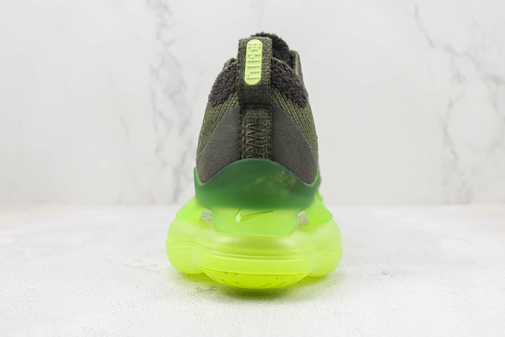 耐克Nike Air Max Scorpion FK纯原版本灰绿色大气垫跑鞋 莆田耐克货源 货号：DJ4701-300