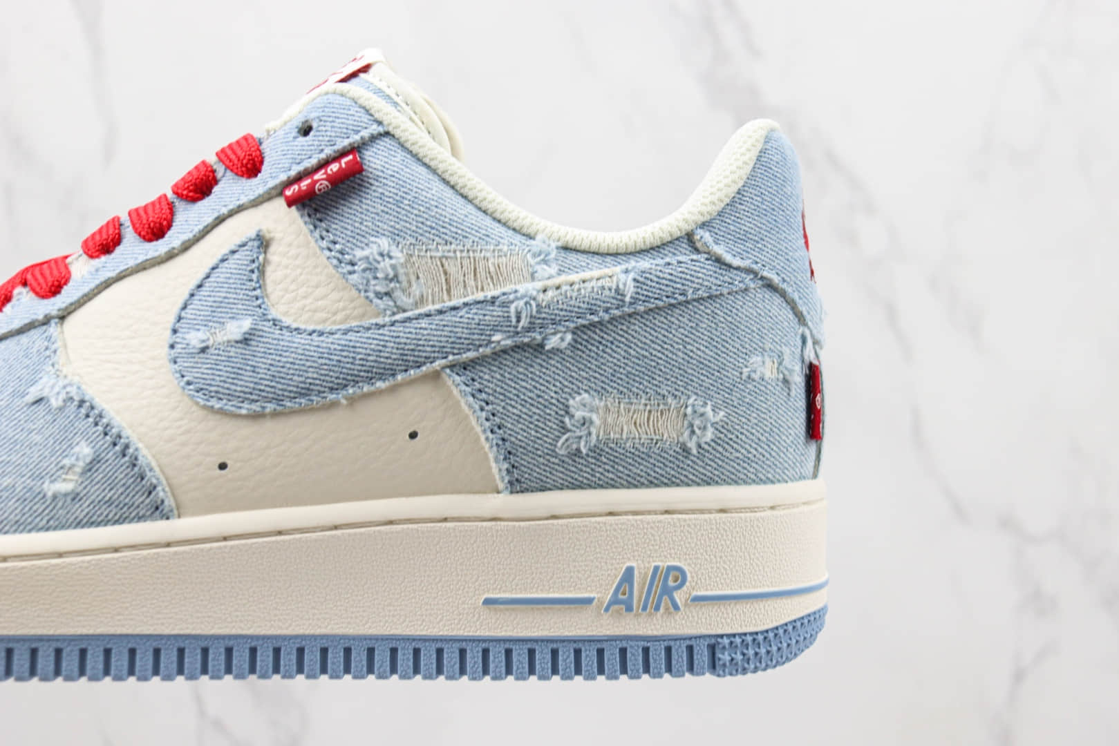 耐克Nike Air Force 1 Nike Low纯原版本低帮空军一号李维斯牛仔蓝配色板鞋 莆田耐克空军一号货源 货号：VT5698-566