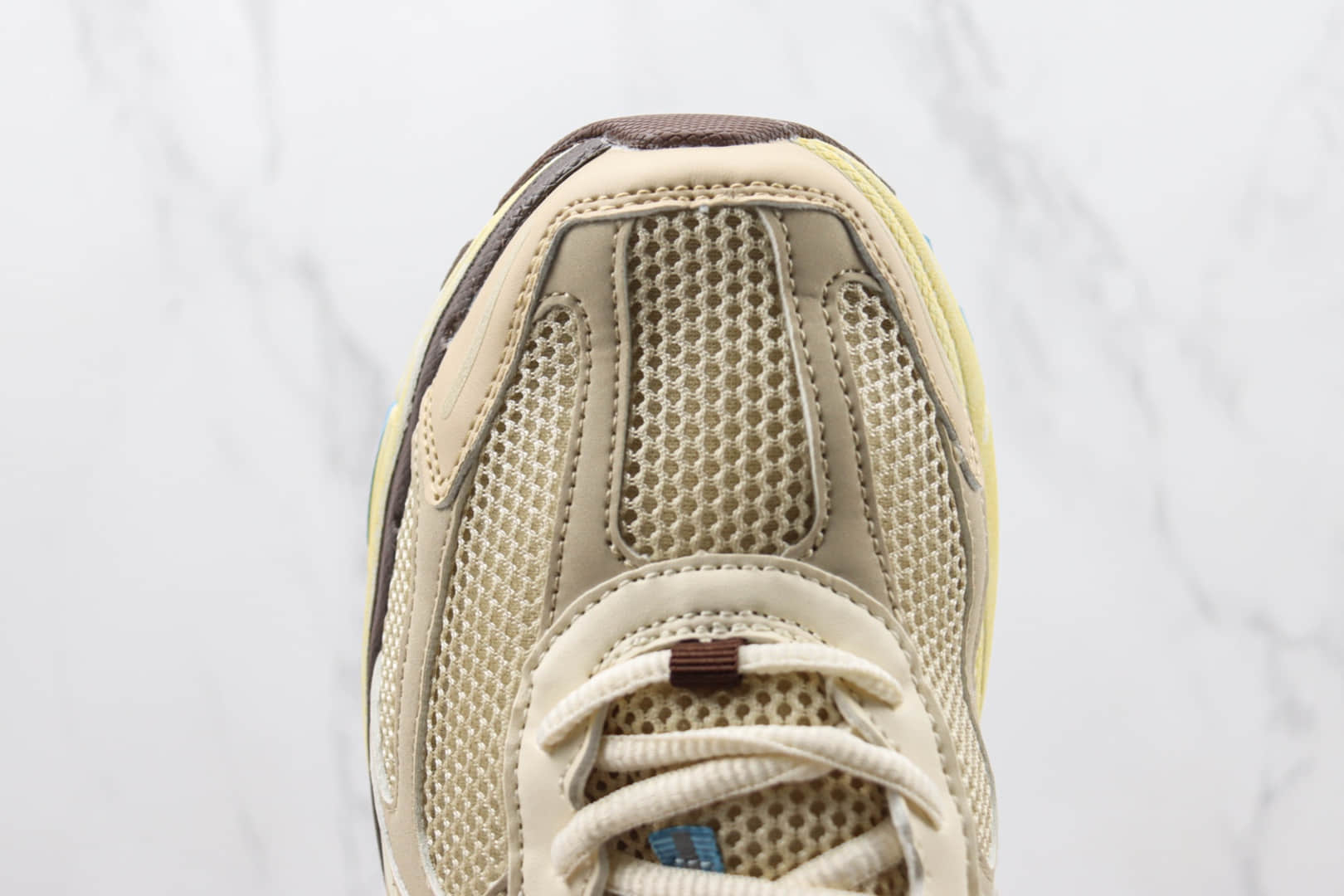 耐克Nike Zoom Vomero 5纯原版本佛莫罗5代复古运动鞋 莆田耐克系列货源 货号：FB8825-111