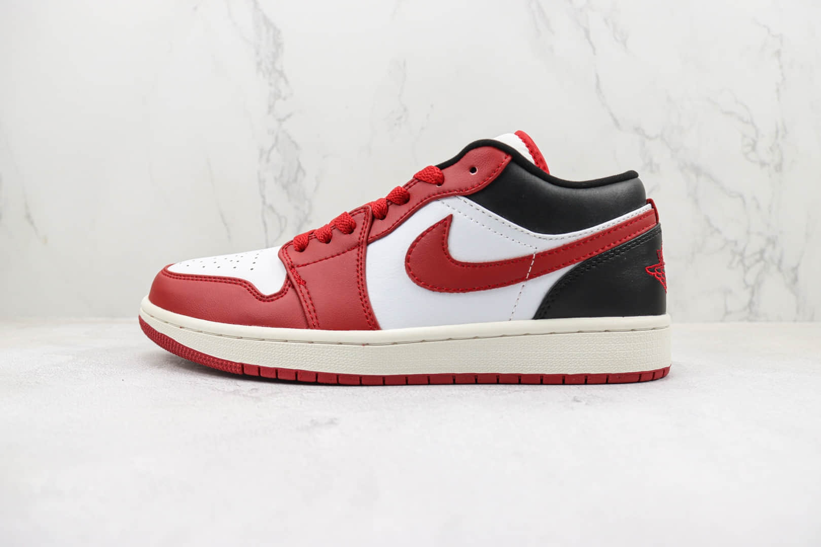 乔丹Air Jordan 1 Low纯原版本低帮AJ1白红黑色板鞋 莆田天花板AF1系列 货号：DC0774-160