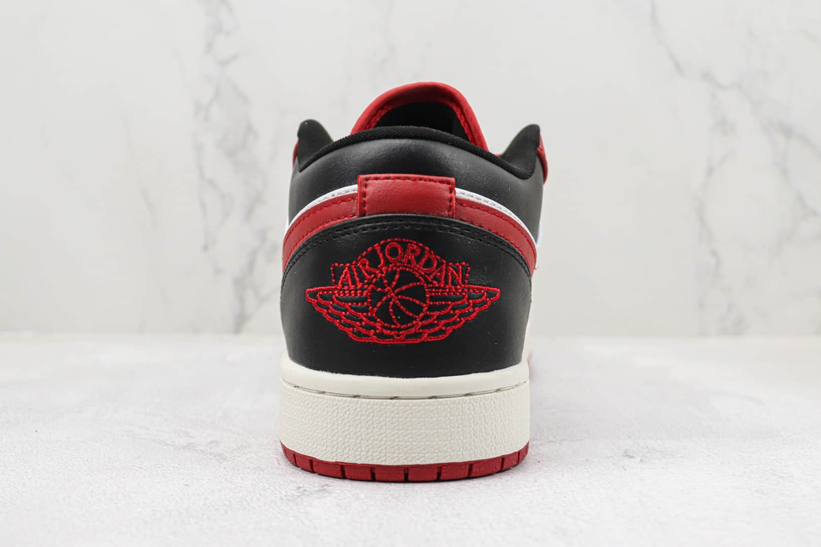 乔丹Air Jordan 1 Low纯原版本低帮AJ1白红黑色板鞋 莆田天花板AF1系列 货号：DC0774-160