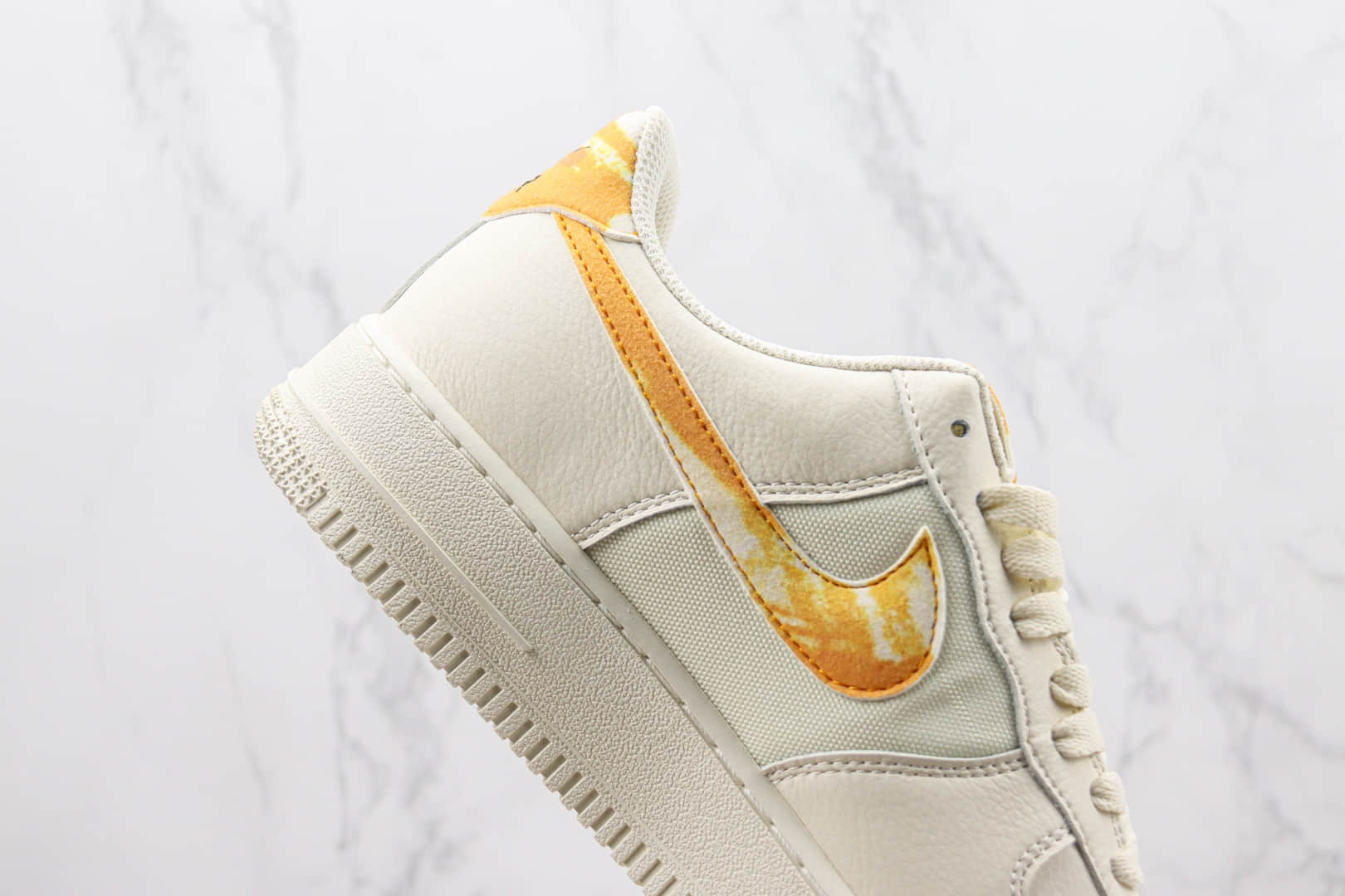 耐克Nike Air Force 1 Low纯原版本低帮空军一号白橙扎染勾板鞋 莆田天花板AF1系列 货号：FN3419-100