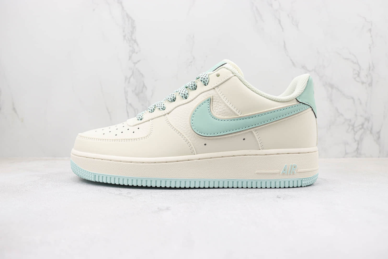 耐克Nike Air Force 1 Low '07纯原版本低帮空军一号白蓝色板鞋 莆田天花板AF1系列 货号：GL6835-011