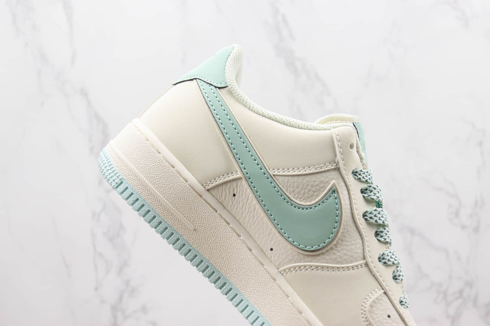 耐克Nike Air Force 1 Low '07纯原版本低帮空军一号白蓝色板鞋 莆田天花板AF1系列 货号：GL6835-011