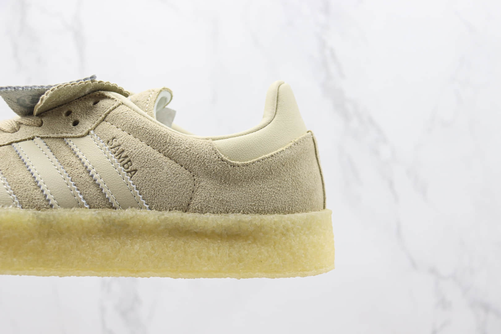 阿迪达斯Kith x Clarks x adidas Originals 8th Street Samba纯原版本桑巴沙漠黄德训鞋 莆田阿迪达斯货源 货号：ID7298