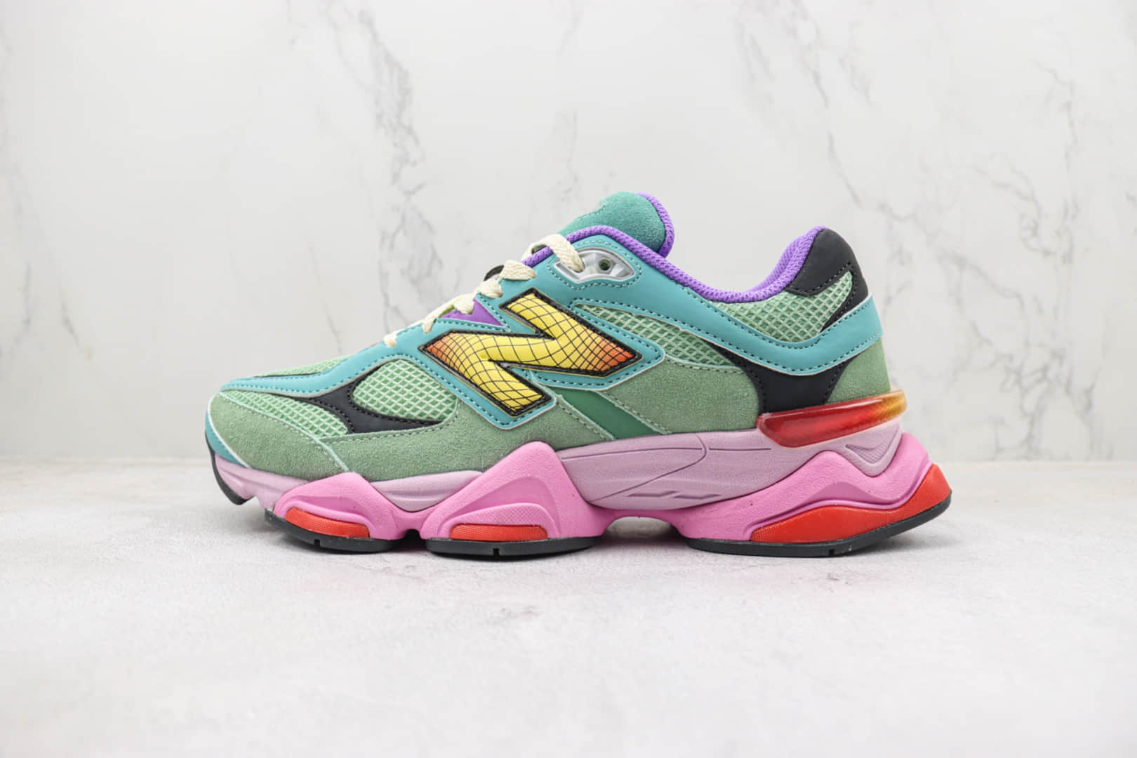 新百伦Joe Freshgoods x New Balance 9060纯原版本NB9060绿粉色复古慢跑鞋 莆田新百伦货源 货号：U9060WRB