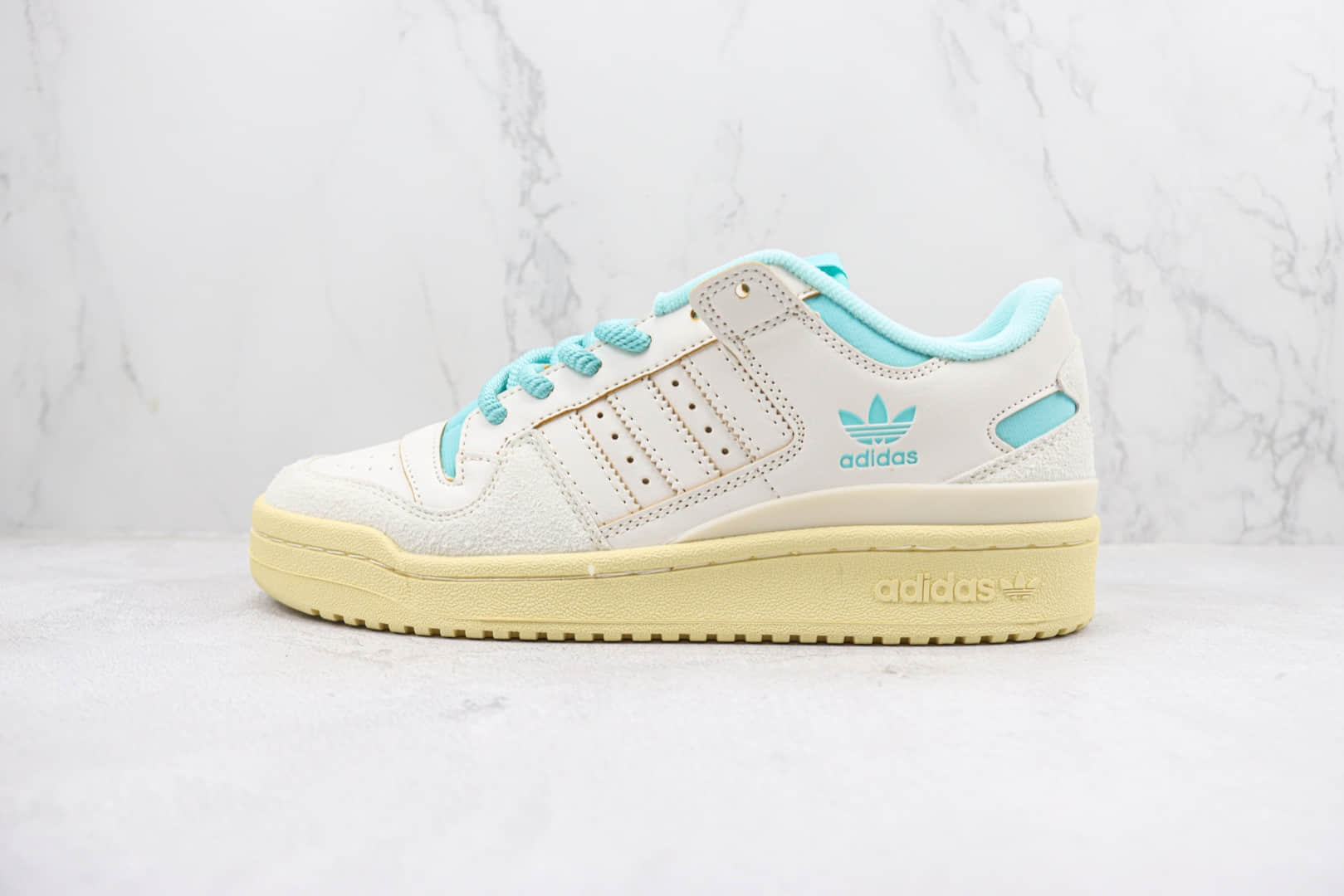 阿迪达斯adidas Forum 84 Low纯原版本三叶草84白蓝色复古板鞋 莆田阿迪达斯货源 货号：FZ6342