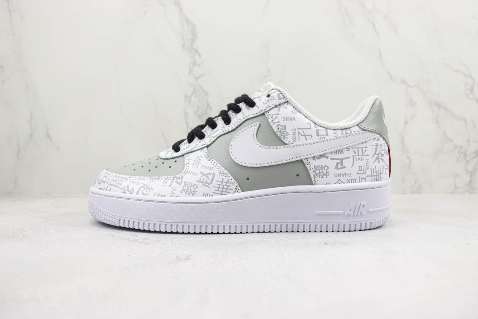 耐克Nike Air Force 1纯原版本低帮空军一号百家姓印花板鞋 莆田天花板AF1系列 货号：SD3356-008