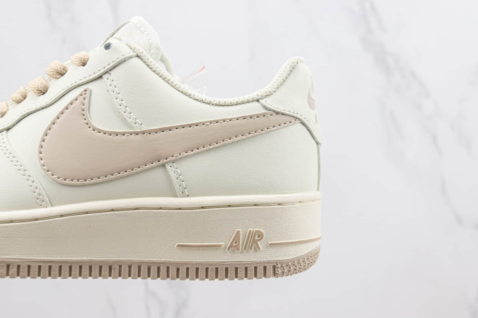 耐克Nike Air Force 1'07 Low纯原版本低帮空军一号奶油大勾板鞋 莆田天花板AF1系列 货号：SP0758-030