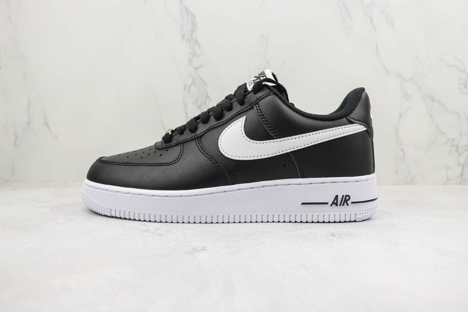 耐克Nike Air Force 1 Low '07纯原版本空军一号低帮黑白色板鞋 莆田天花板AF1系列 货号：CJ0952-001