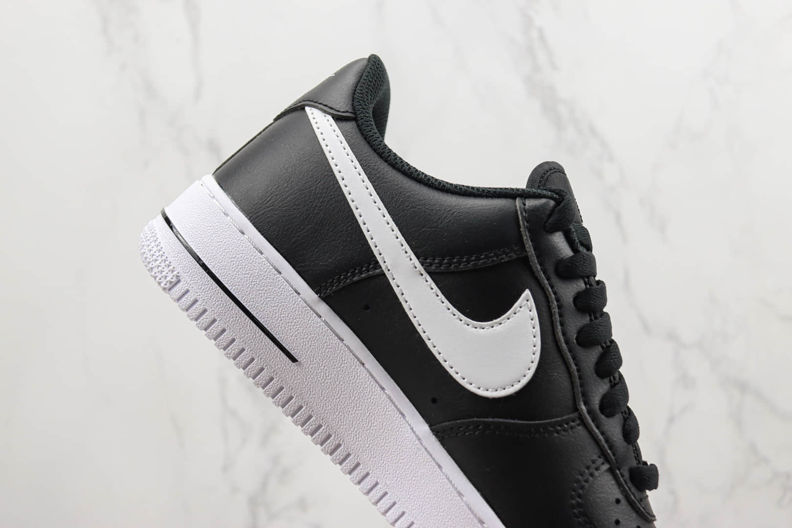 耐克Nike Air Force 1 Low '07纯原版本空军一号低帮黑白色板鞋 莆田天花板AF1系列 货号：CJ0952-001