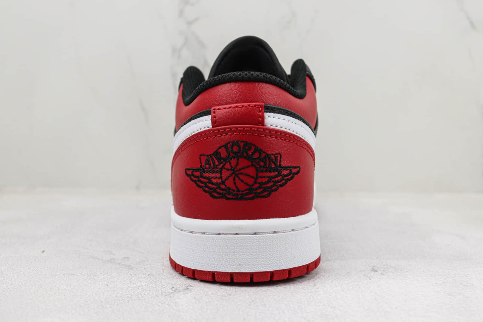 乔丹Air Jordan 1 Low纯原版本低帮AJ1黑红色板鞋 莆田天花板AJ1系列 货号：553558-066