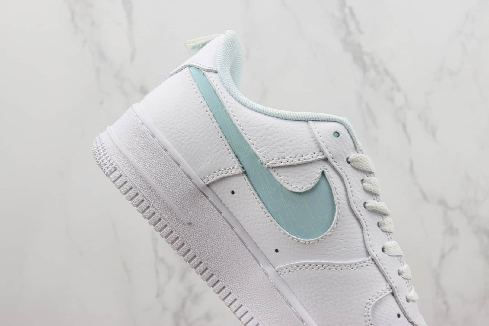 耐克Nike Air Force 1 Low纯原版本低帮空军一号白薄荷绿板鞋 莆田耐克货源 货号：FB8971-600