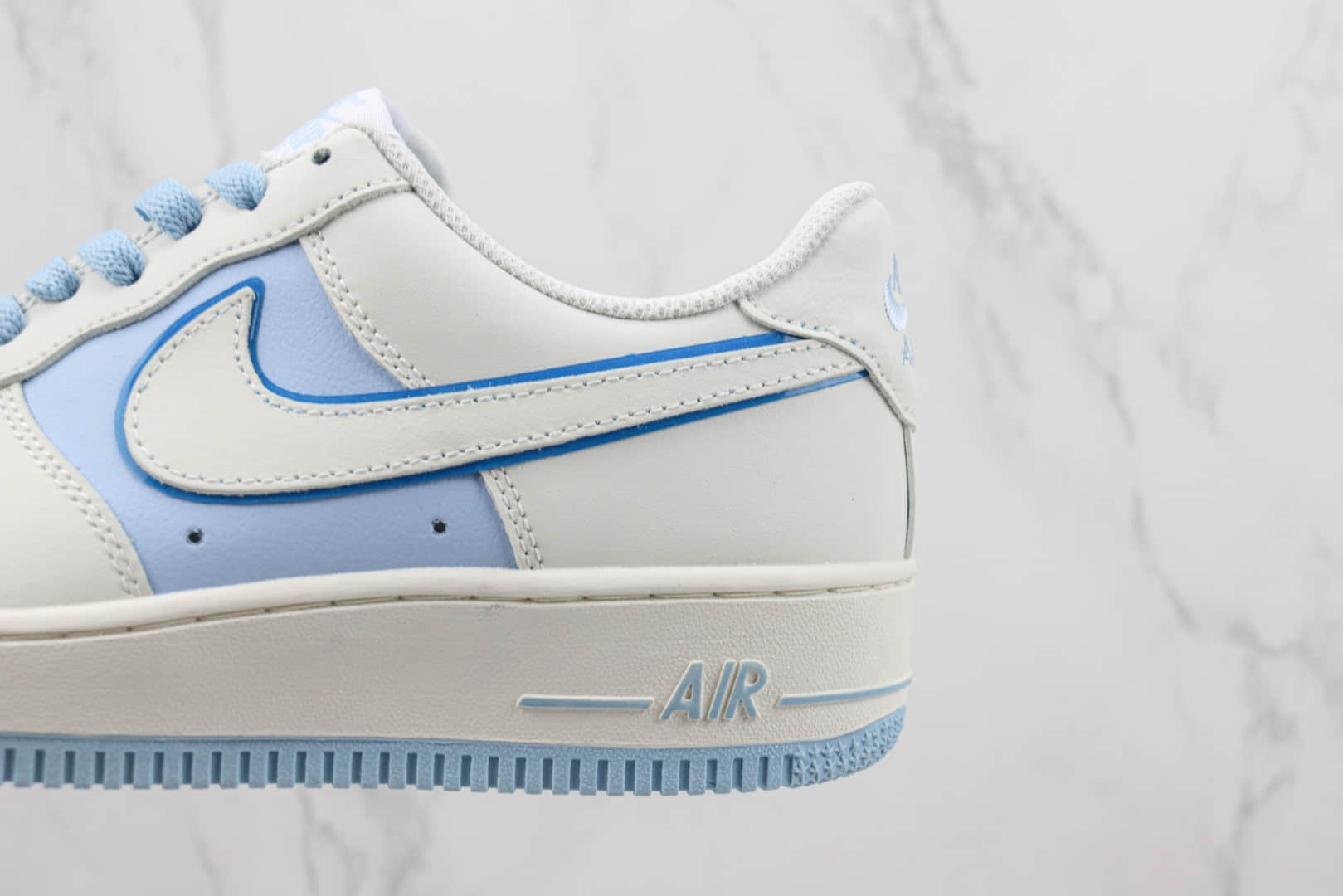 耐克Nike Air Force 1 Low '07纯原版本低帮空军一号白蓝拼接板鞋 莆田耐克货源 货号：AV0303-723