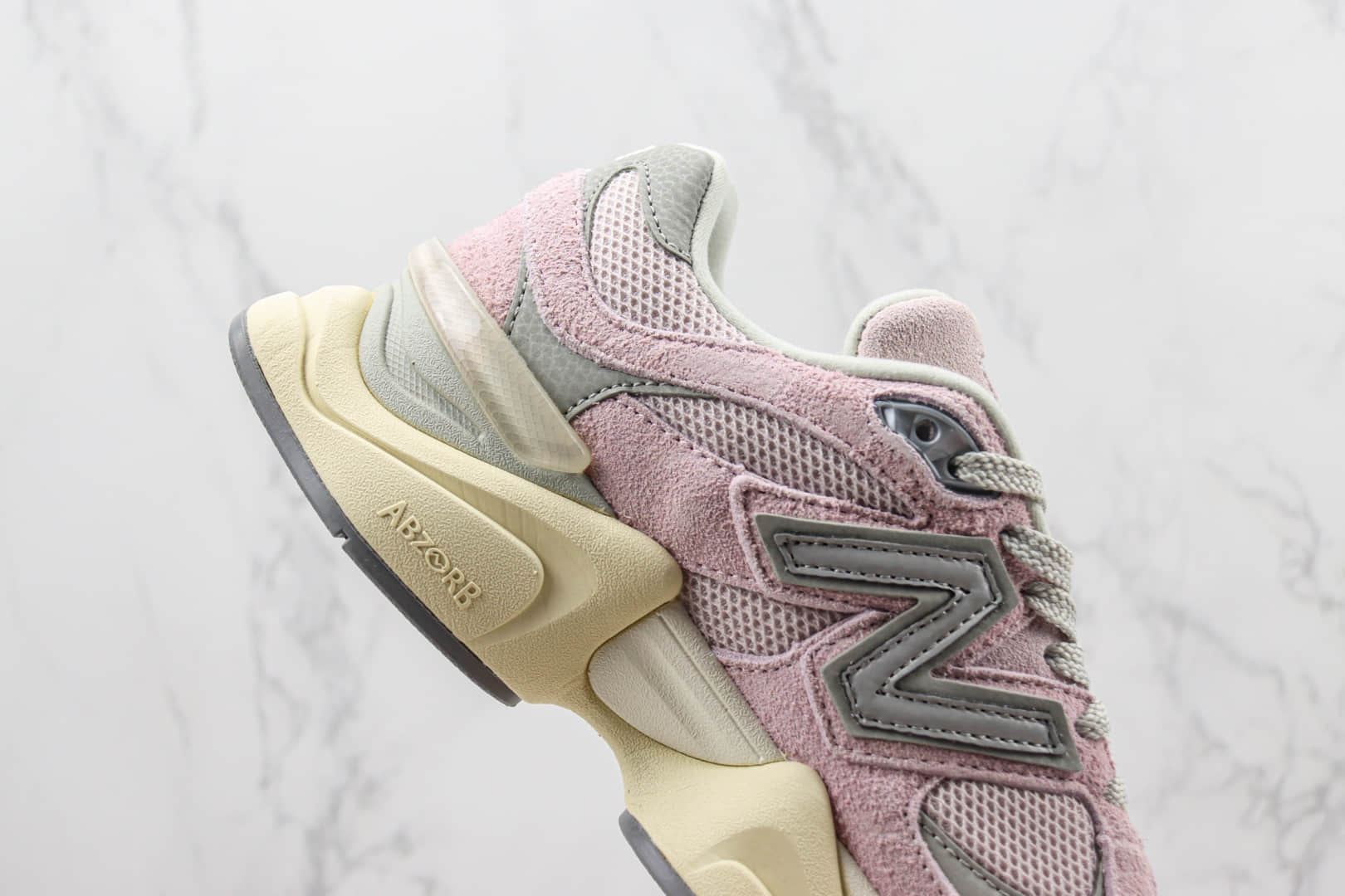 新百伦Joe Freshgoods x New Balance 9060纯原版本NB9060联名款灰粉色复古慢跑鞋 莆田复刻新百伦 货号：U9060HSP