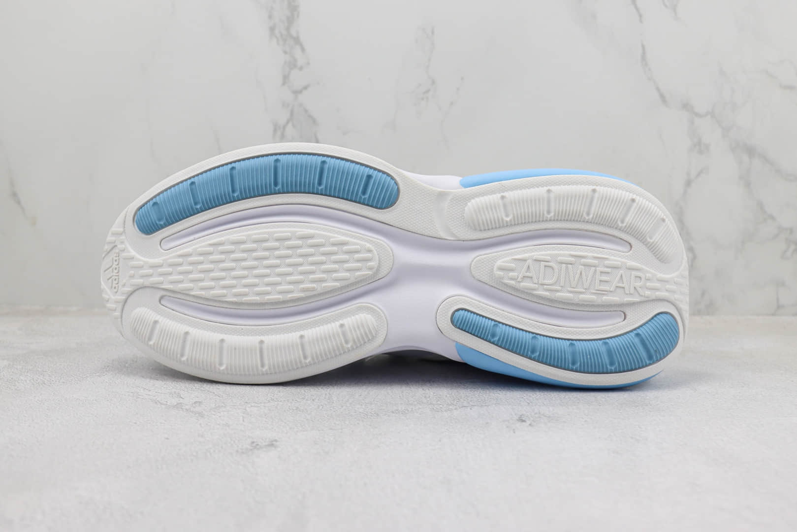 阿迪达斯adidas Alphabounce纯原版本阿尔法白蓝小椰子减震跑鞋 莆田复刻阿迪达斯 货号：HP6152