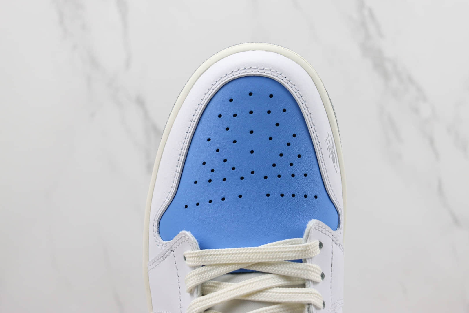 乔丹Air Jordan 1 Low纯原版本低帮AJ1白蓝火焰篮球鞋 莆田天花板AJ1系列 货号：FJ7219-441