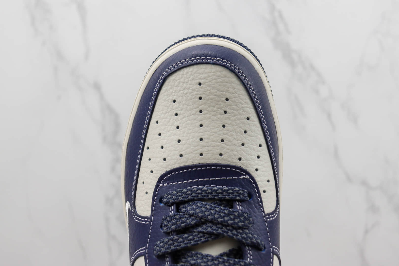耐克Nike Air Force 1 '07 Low纯原版本斯图西联名空军一号海军蓝板鞋 莆田天花板AF1系列 货号：AE1686-102