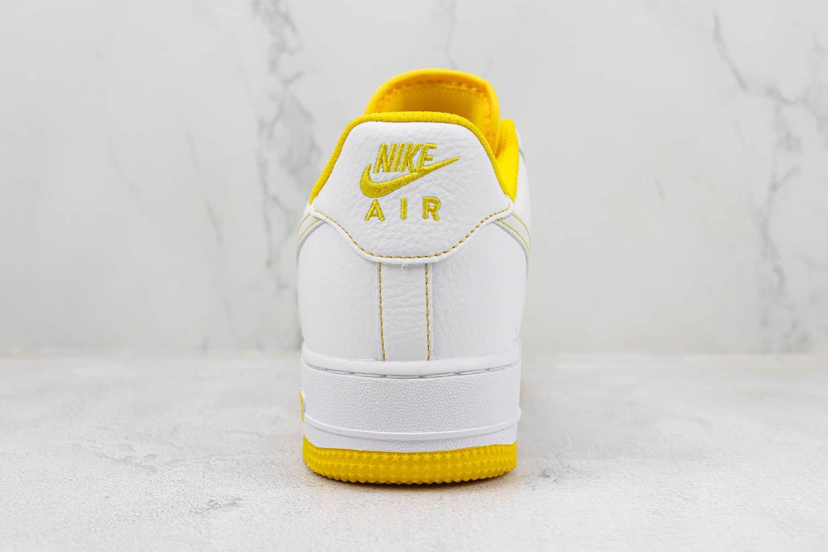 耐克Nike Air Force 1 '07 Low纯原版本低帮空军一号白黄缝线板鞋 莆田天花板AF1系列 货号：MM3603-026