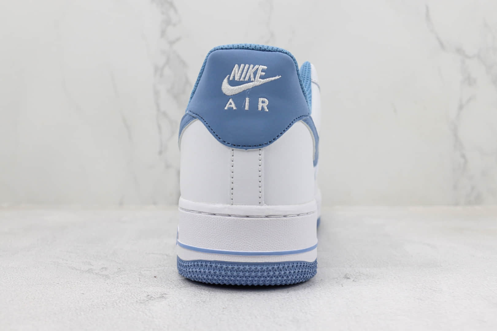 耐克Nike Air Force 1 Low纯原版本低帮空军一号白蓝色板鞋 莆田耐克货源 货号：JX2696-852