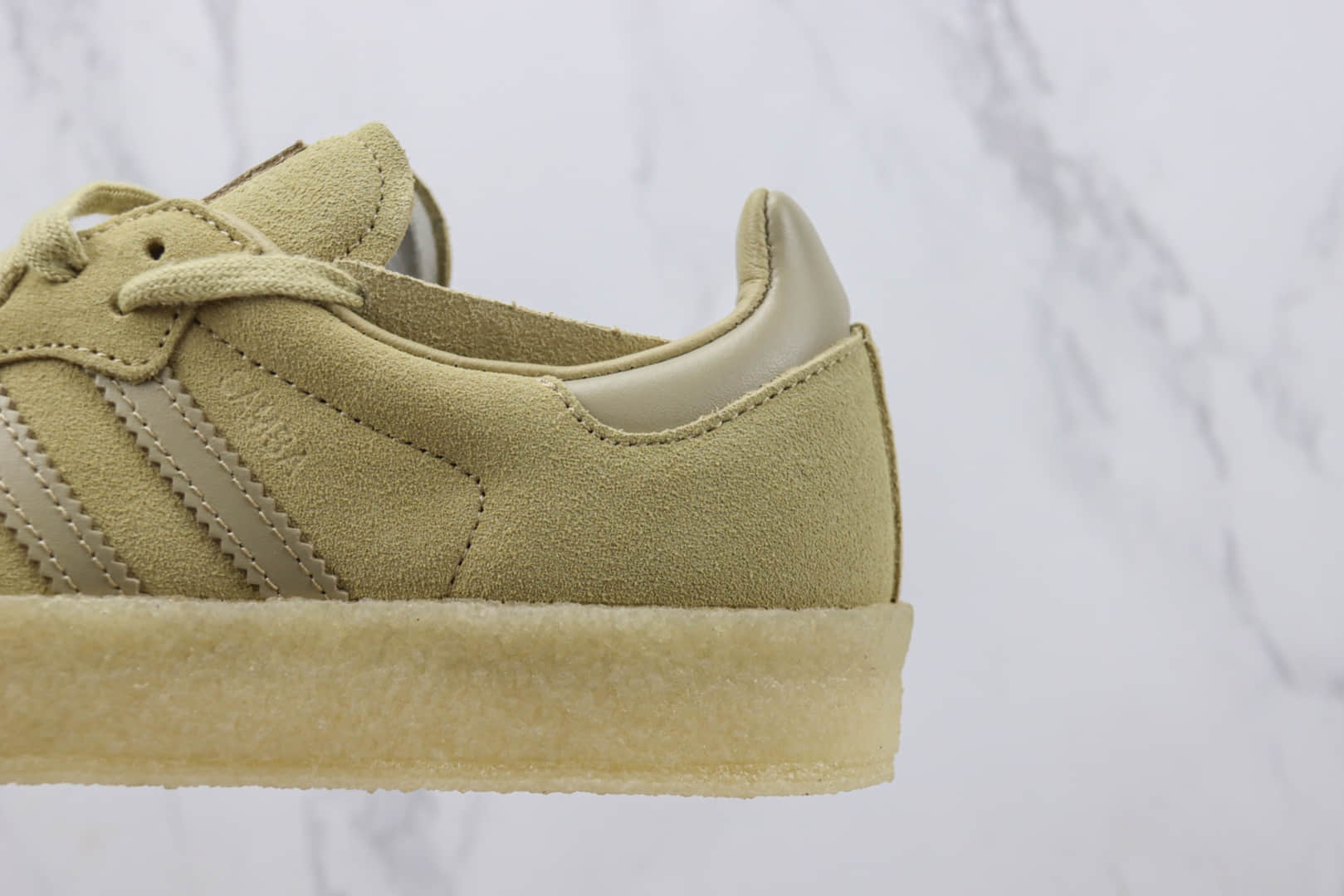 阿迪达斯KITH x Clarks x adidas Originals 8th Street Samba纯原版本三方联名三叶草桑巴沙漠黄板鞋 莆田复刻阿迪达斯 货号：ID7298