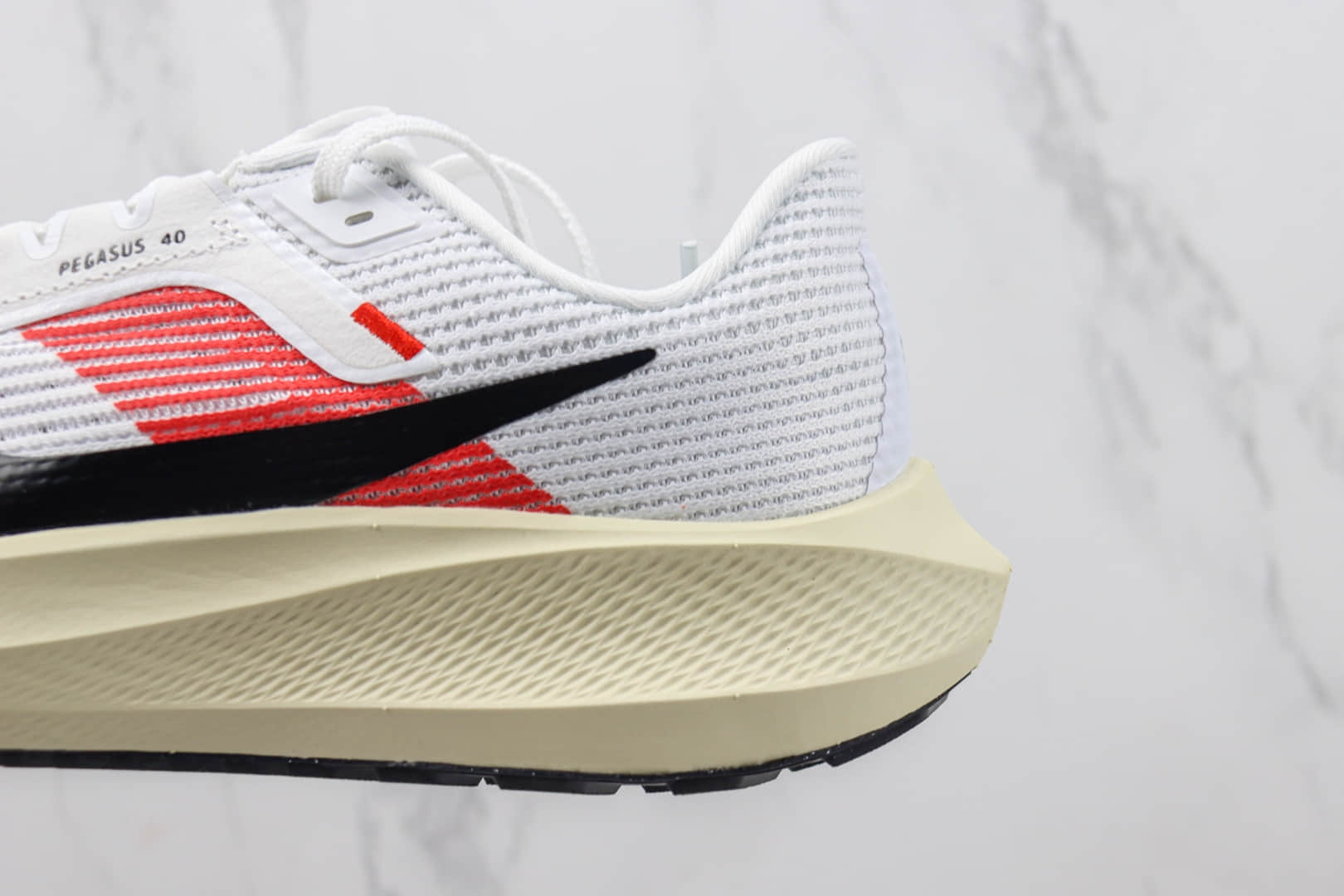 耐克Nike Air Zoom Pegasus 40纯原版本飞马40代白红色网面跑鞋 莆田复刻耐克 货号：FJ0686-100