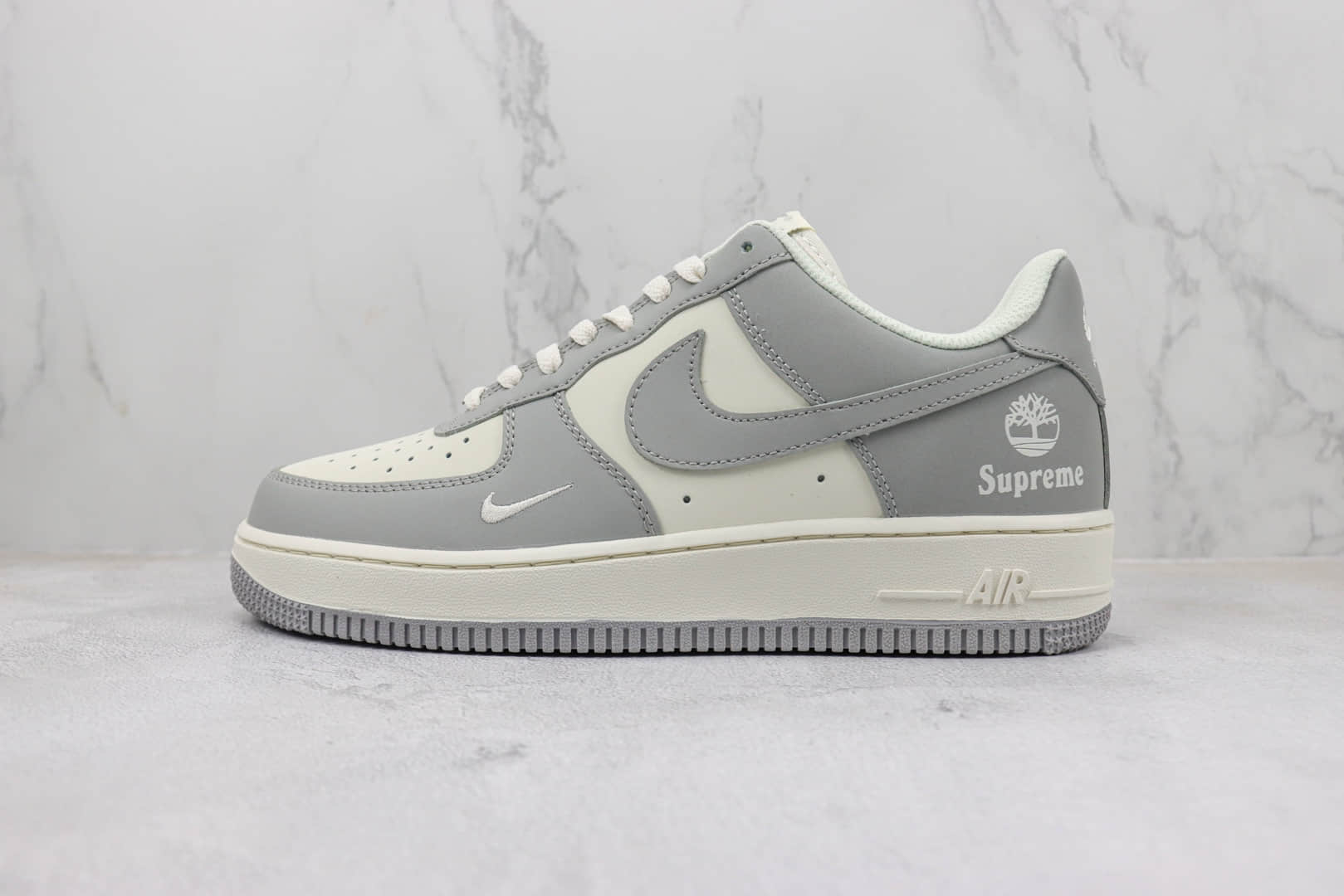 耐克Nike Air Force 1 '07 Low纯原版本低帮空军一号白灰色板鞋 莆田天花板AF1系列 货号：BS9055-611