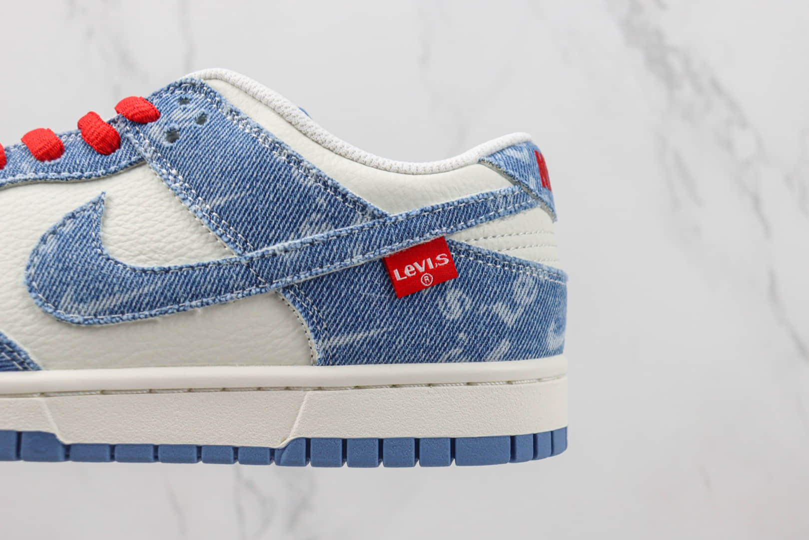 耐克Nike Dunk Low Retro纯原版本低帮Dunk李维斯牛仔板鞋 莆田天花板Dunk系列 货号：LE0021-002