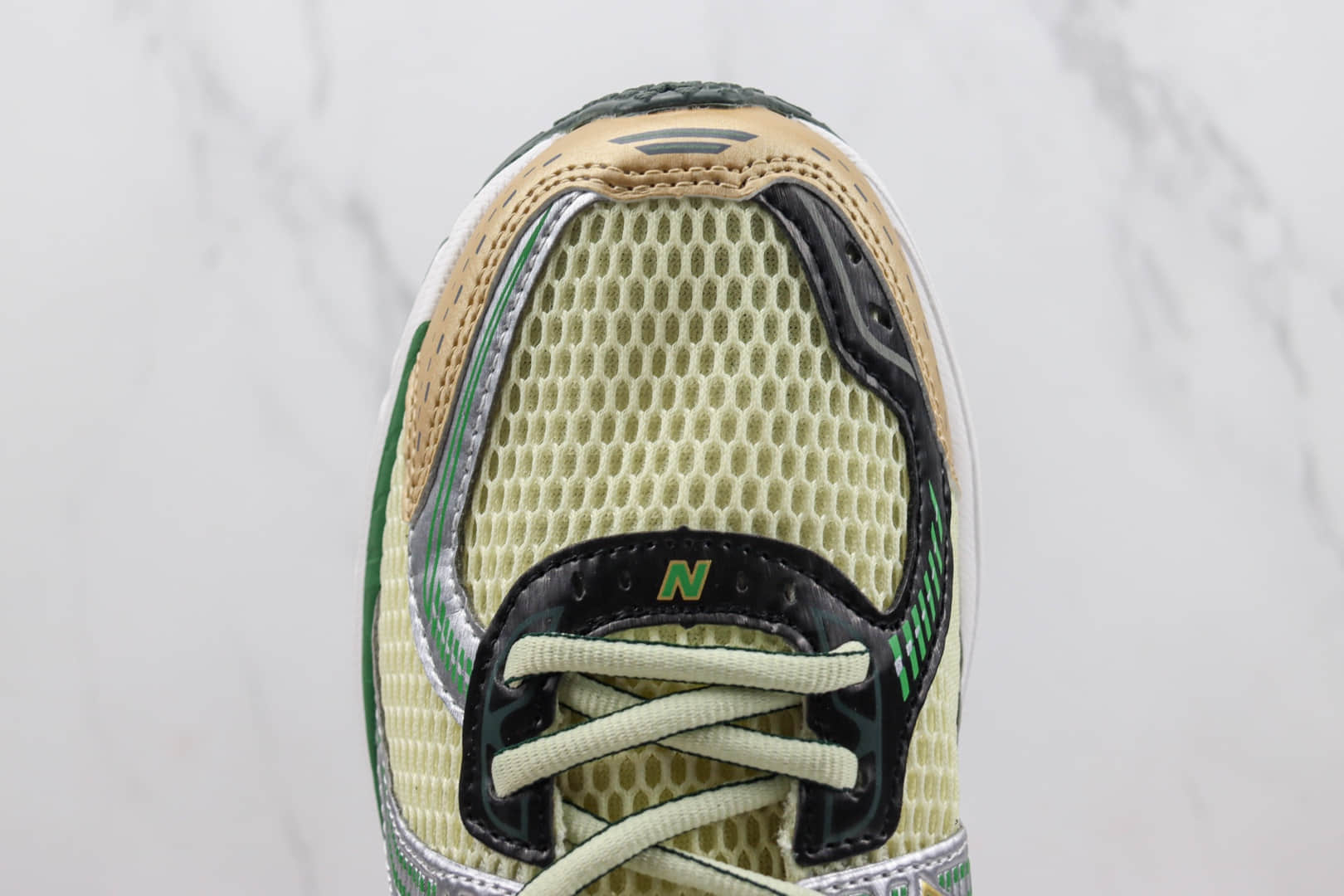 新百伦Aimé Leon Dore x New Balance 860V2纯原版本NB860V2绿色复古网面跑鞋 莆田新百伦代理 货号：ML860AL2