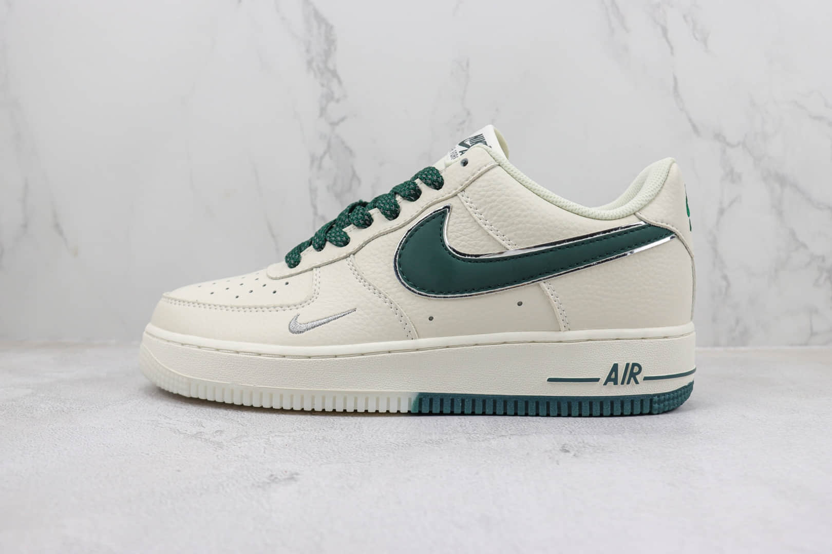 耐克Nike Air Force 1 '07 Low纯原版本空军一号低帮AF1白绿色板鞋 莆田天花板AF1 货号：JJ0253-002