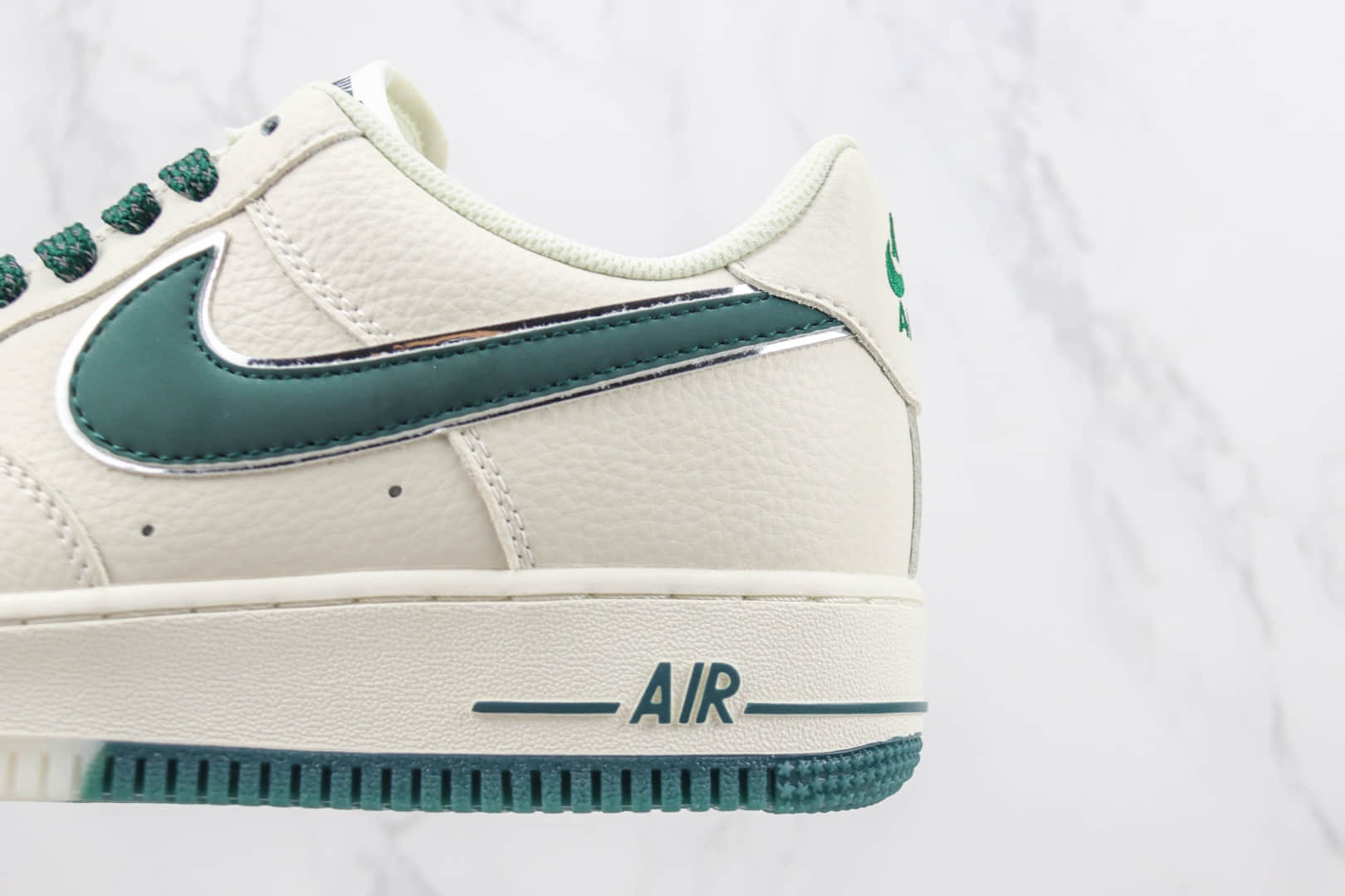 耐克Nike Air Force 1 '07 Low纯原版本空军一号低帮AF1白绿色板鞋 莆田天花板AF1 货号：JJ0253-002