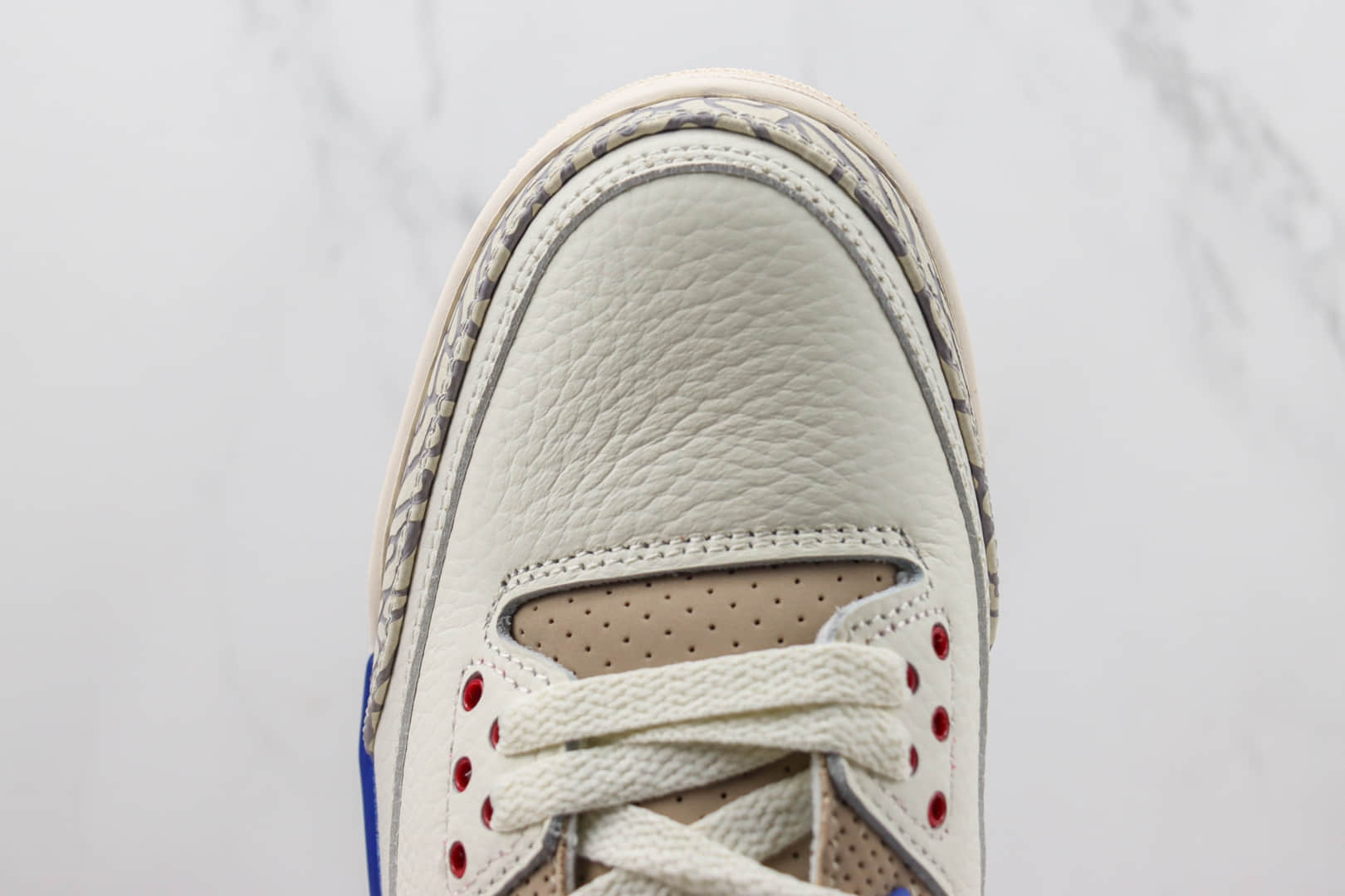 乔丹Air jordan 3 Retro纯原版本AJ3独立日白蓝红篮球鞋 莆田AJ货源 货号：136064-140