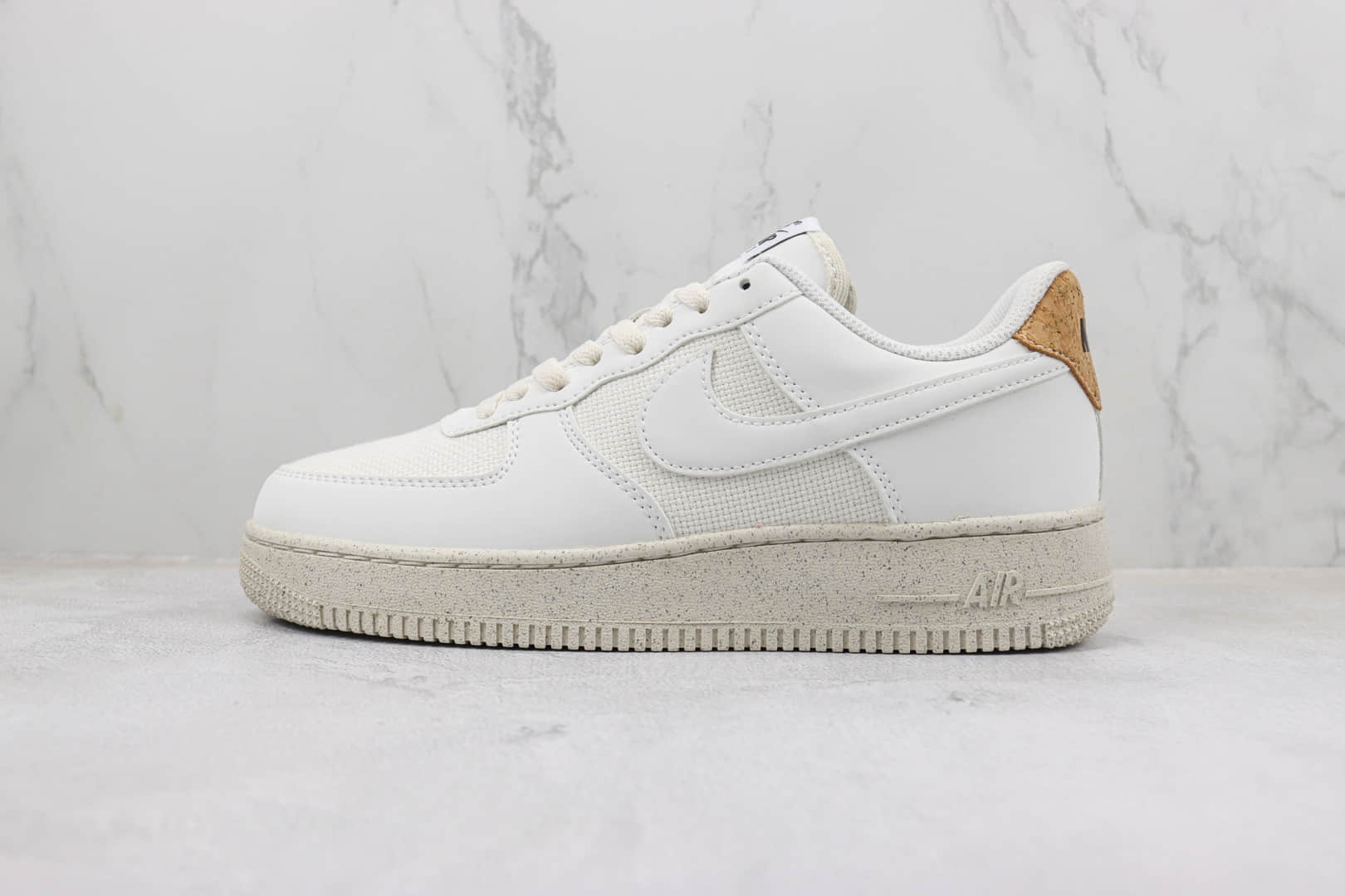 耐克Nike Air Force 1 '07 Low纯原版本低帮空军一号环保主题板鞋 莆田天花板AF1系列 货号：DV7184-001