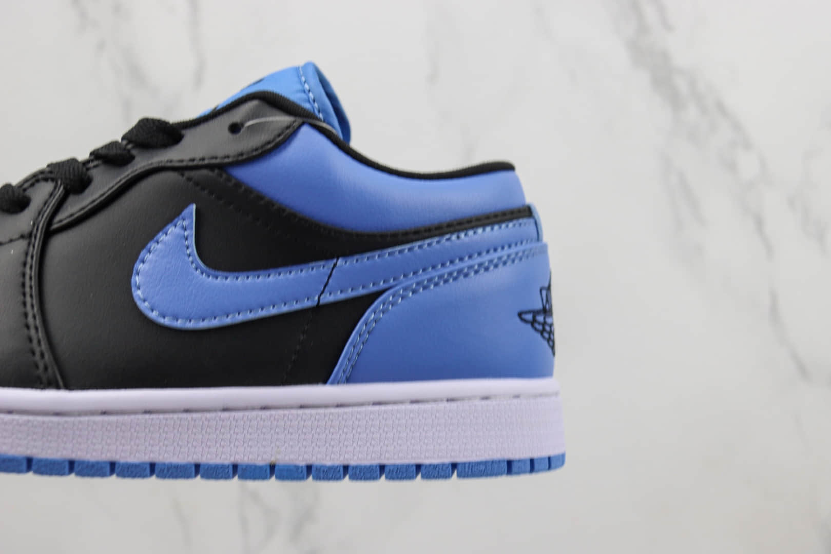 乔丹Air Jordan 1 Low纯原版本低帮AJ1黑蓝色篮球鞋 莆田AJ货源 货号：553558-041